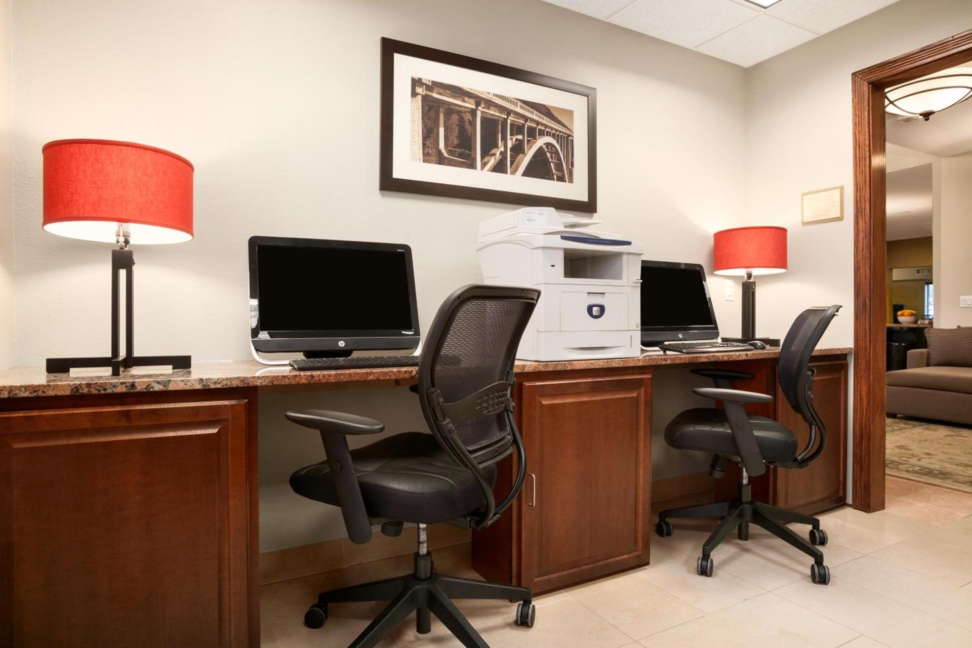Country Inn & Suites by Radisson, Dearborn, MI photo 44