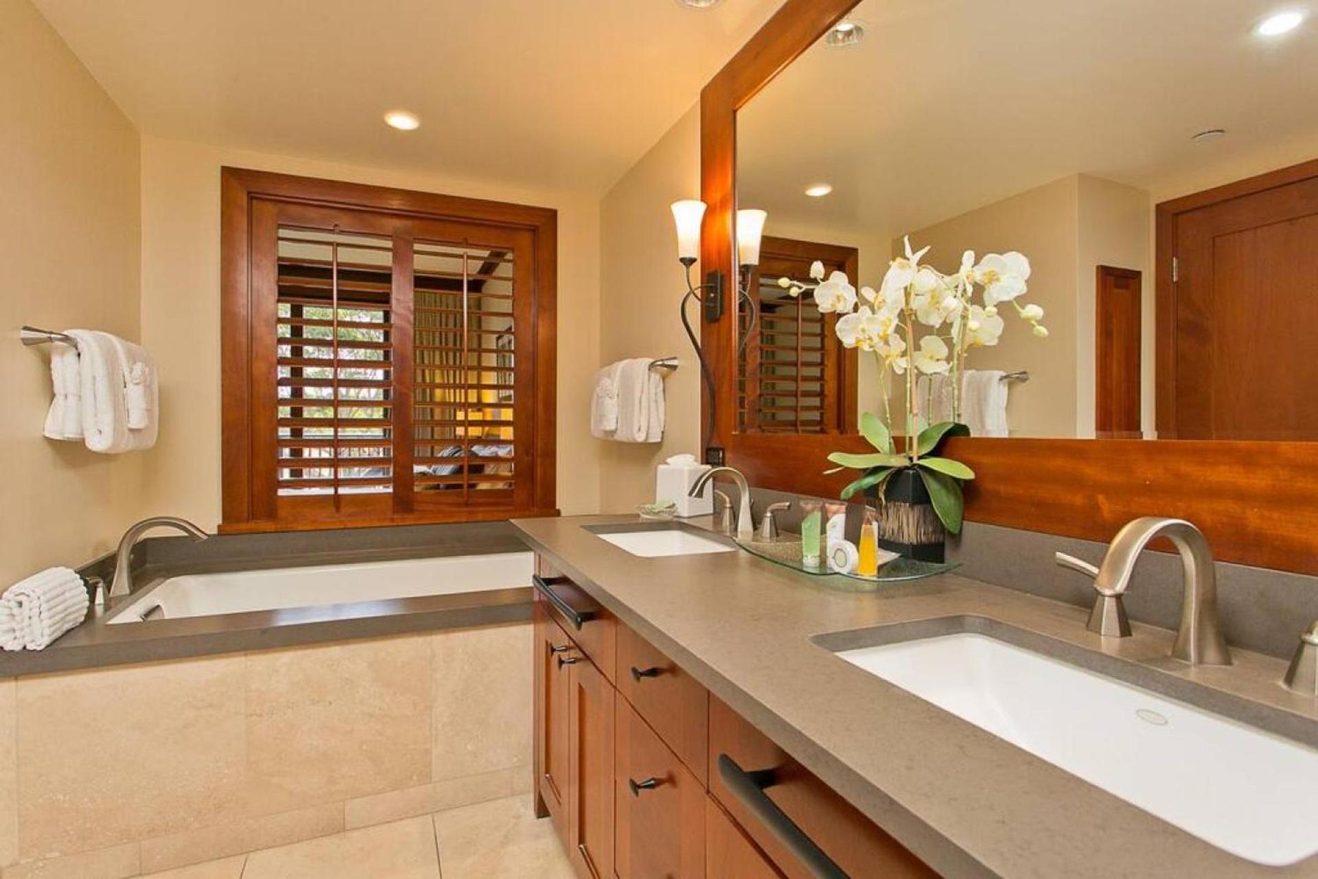 KBV B304 Spacious Ocean View 3 Bed Unit photo 11