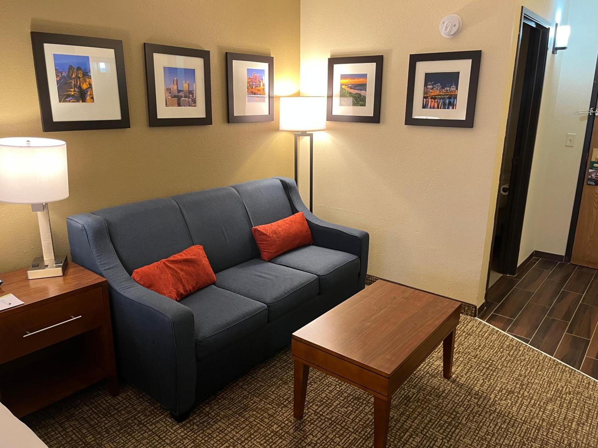 Wingate by Wyndham Pittsburgh West Mifflin photo 13