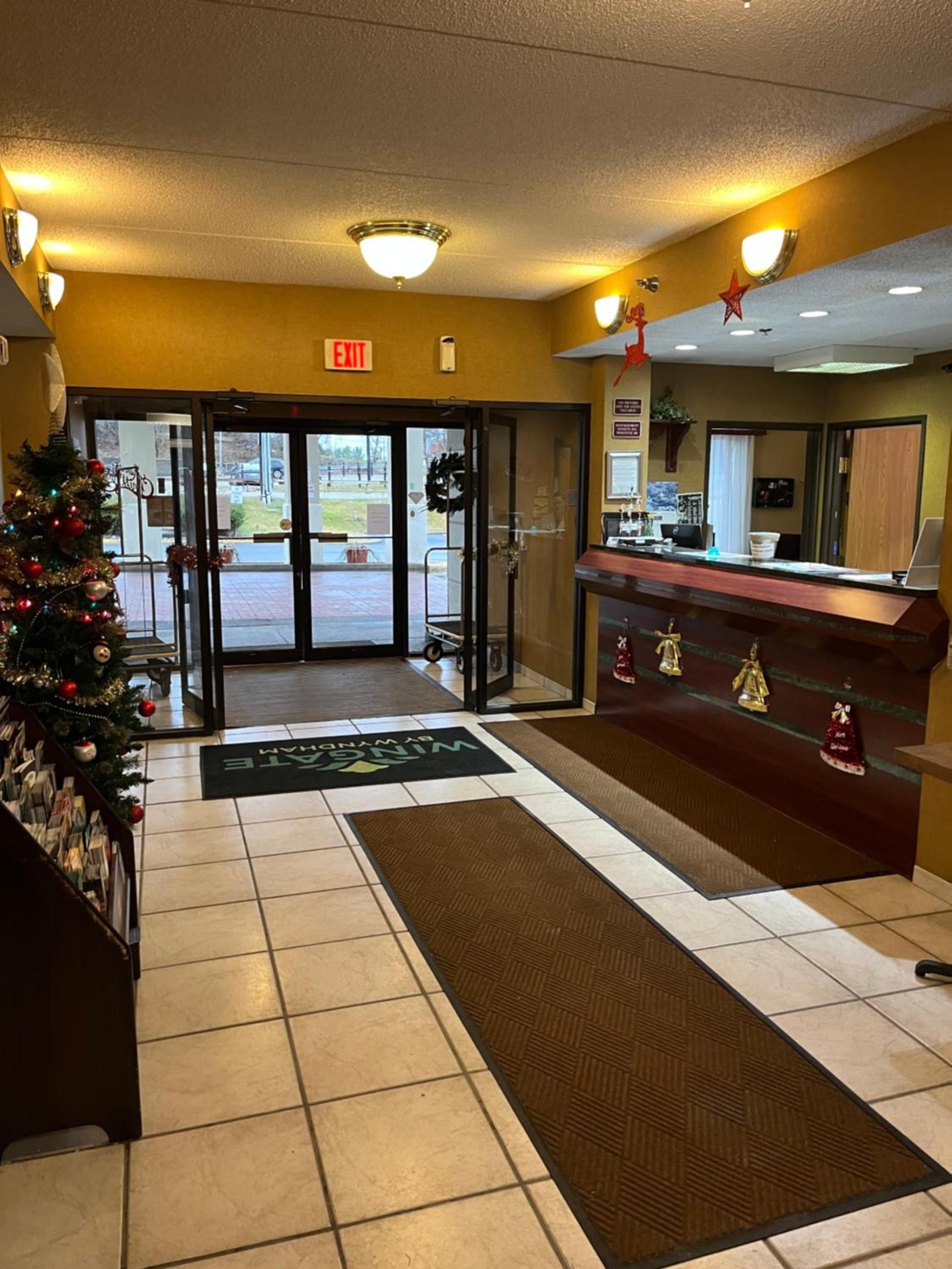 Wingate by Wyndham Pittsburgh West Mifflin photo 17