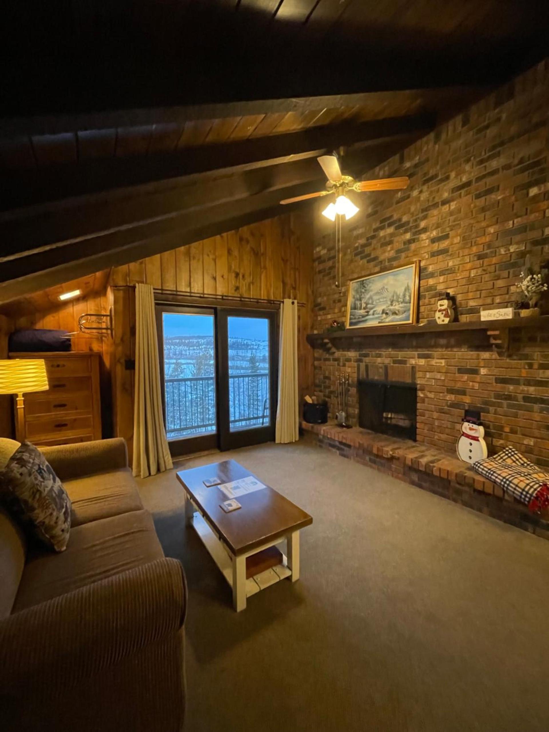 Hideaway Mountain Lodge photo 55