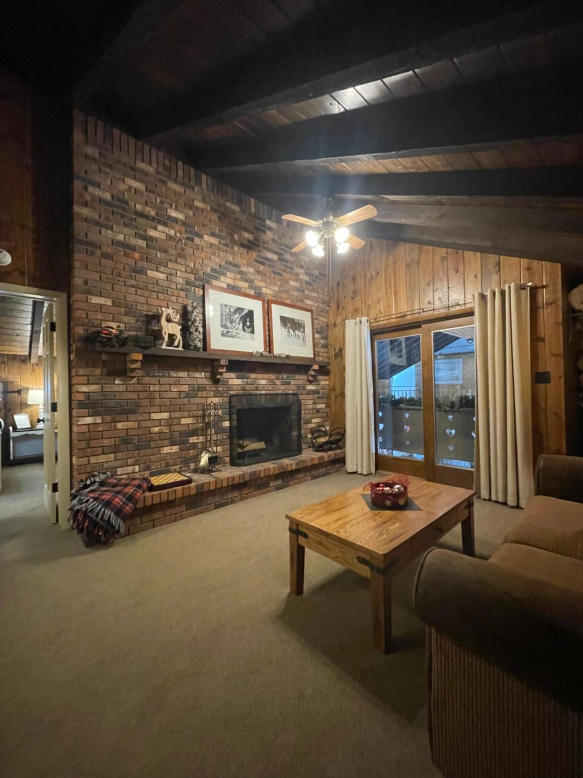 Hideaway Mountain Lodge photo 60