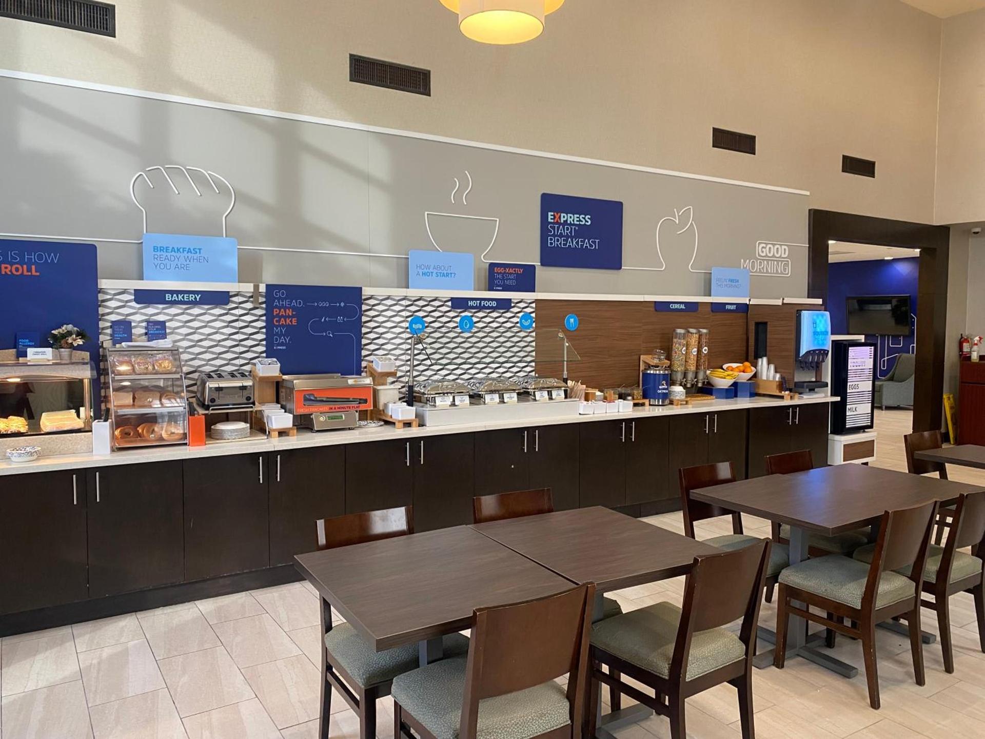 Holiday Inn Express Hotel & Suites Hermosa Beach by IHG photo 35