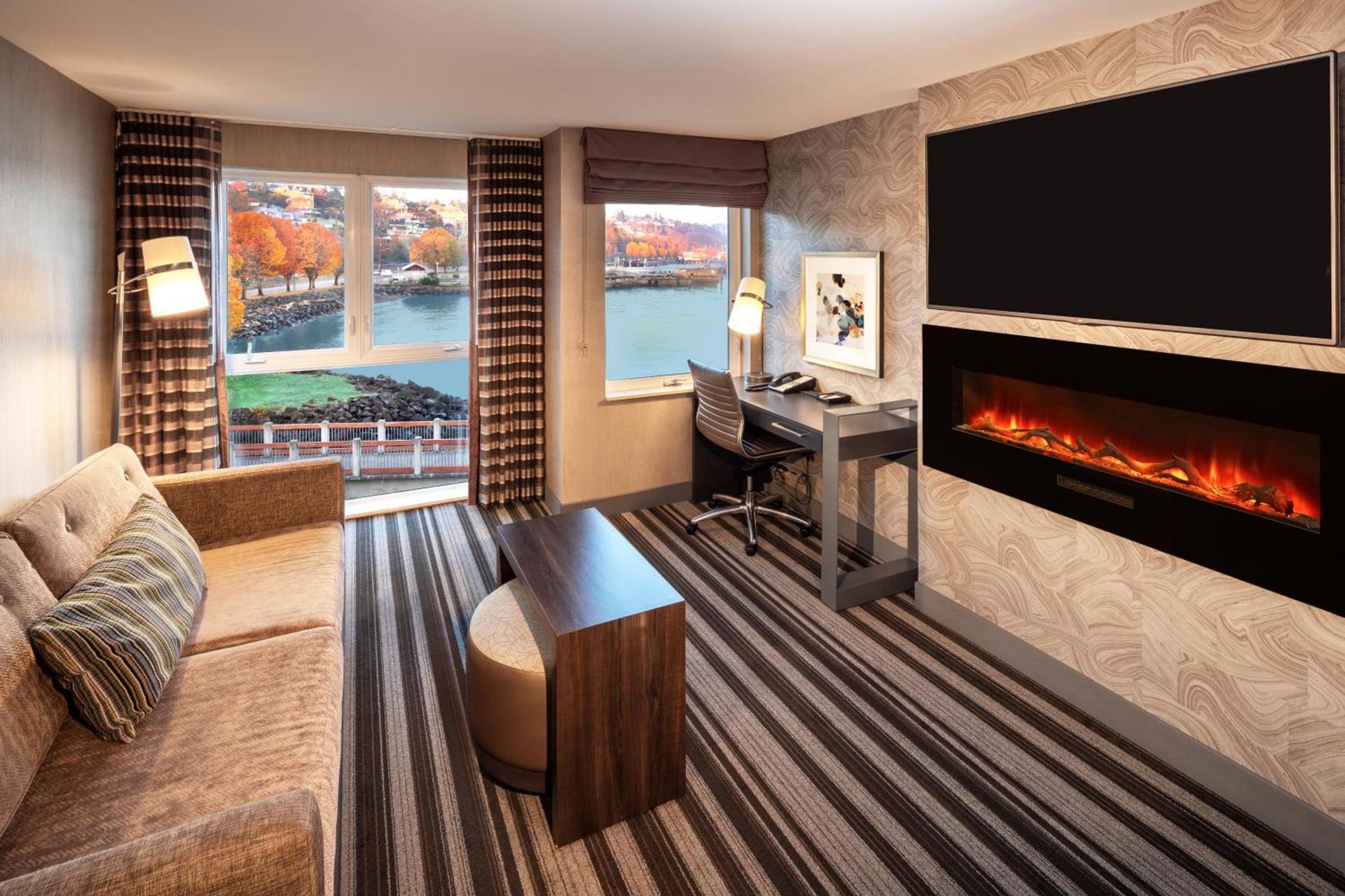 Silver Cloud Hotel Tacoma Waterfront photo 5