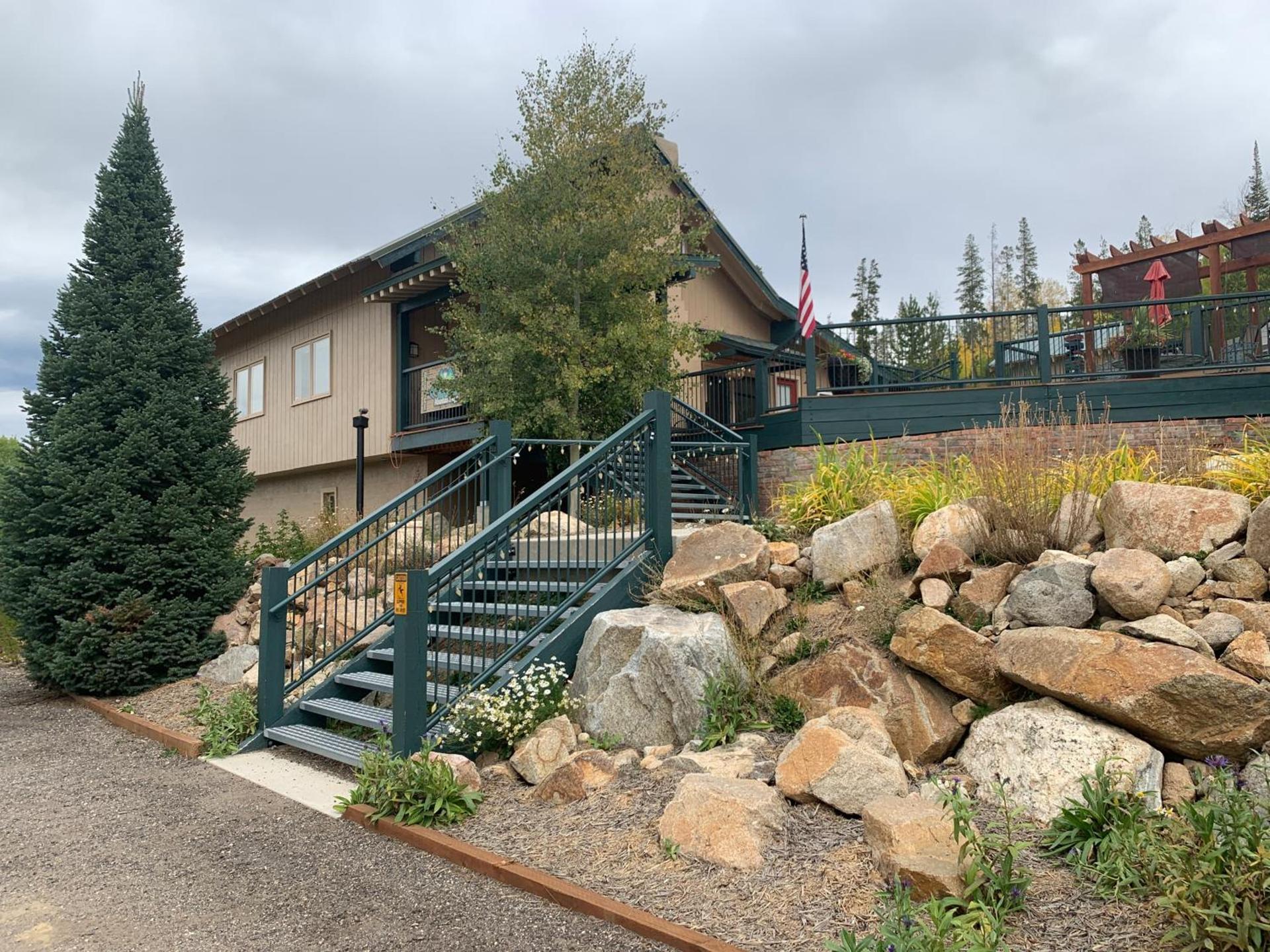 Hideaway Mountain Lodge photo 32