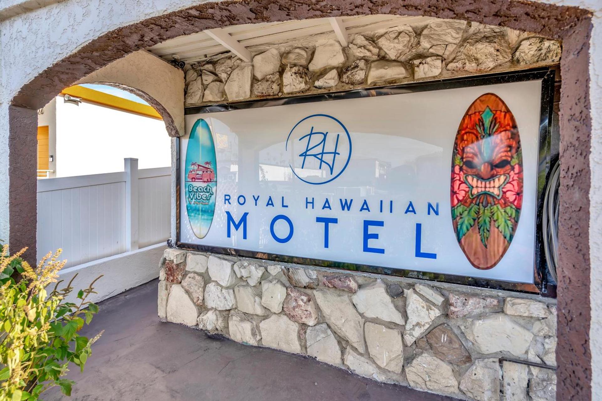 Royal Hawaiian Inn - Mid City, Los Angeles photo 20