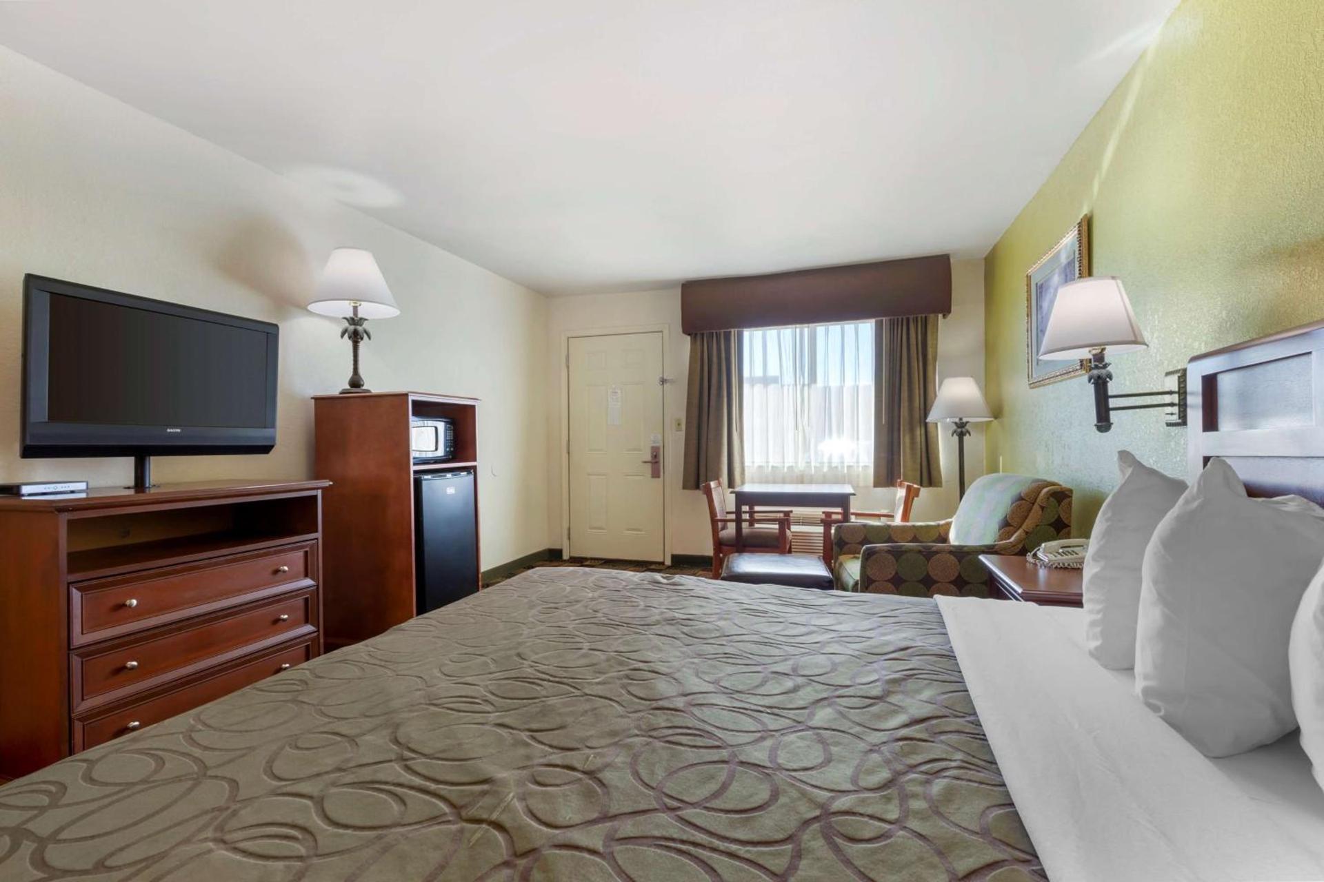Best Western Caprock Inn photo 8