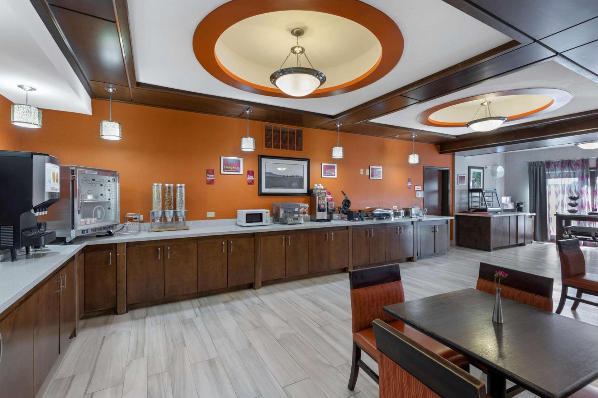 Best Western Plus Fort Stockton Hotel photo 36