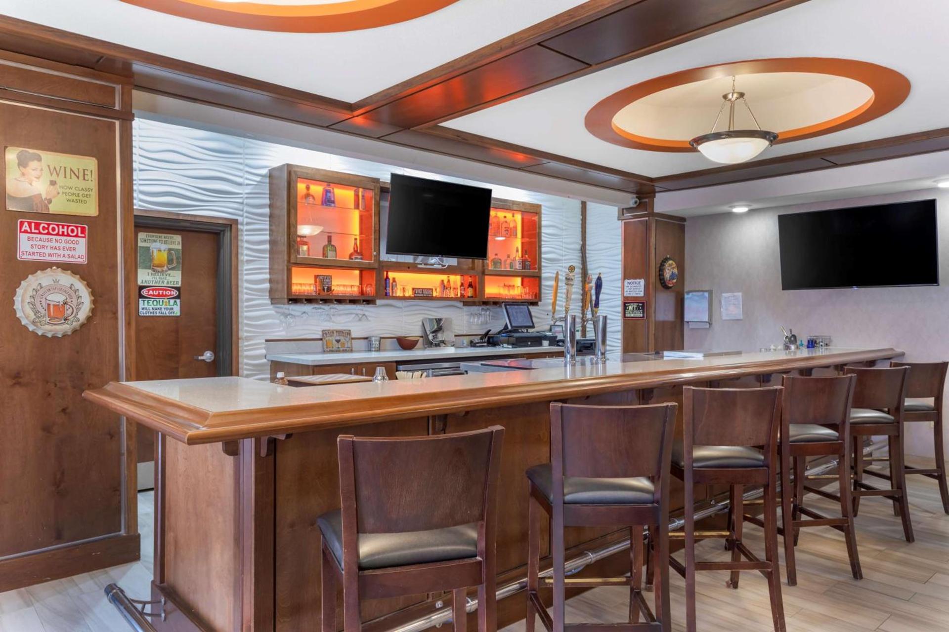 Best Western Plus Fort Stockton Hotel photo 37