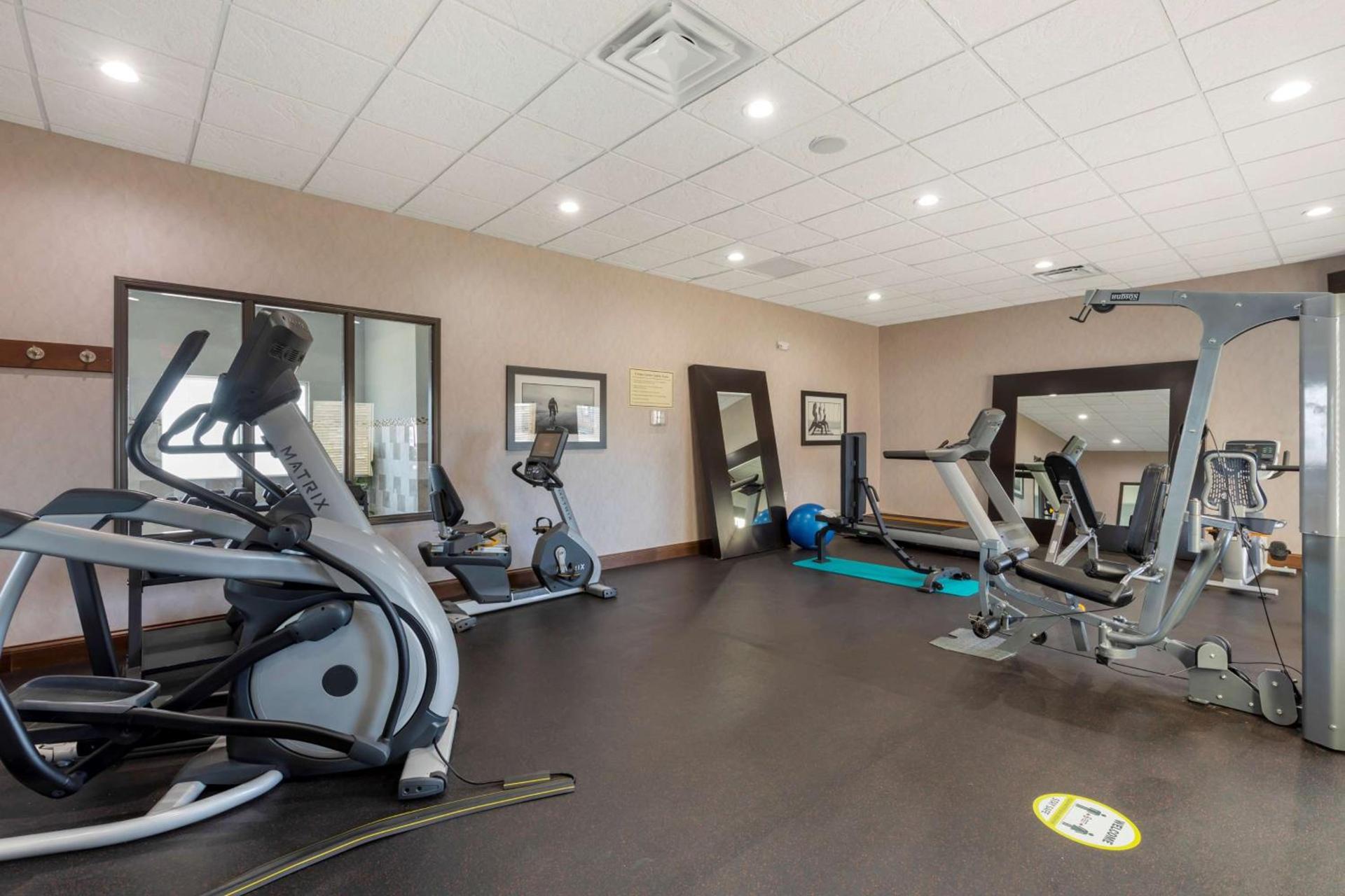 Best Western Plus Fort Stockton Hotel photo 33