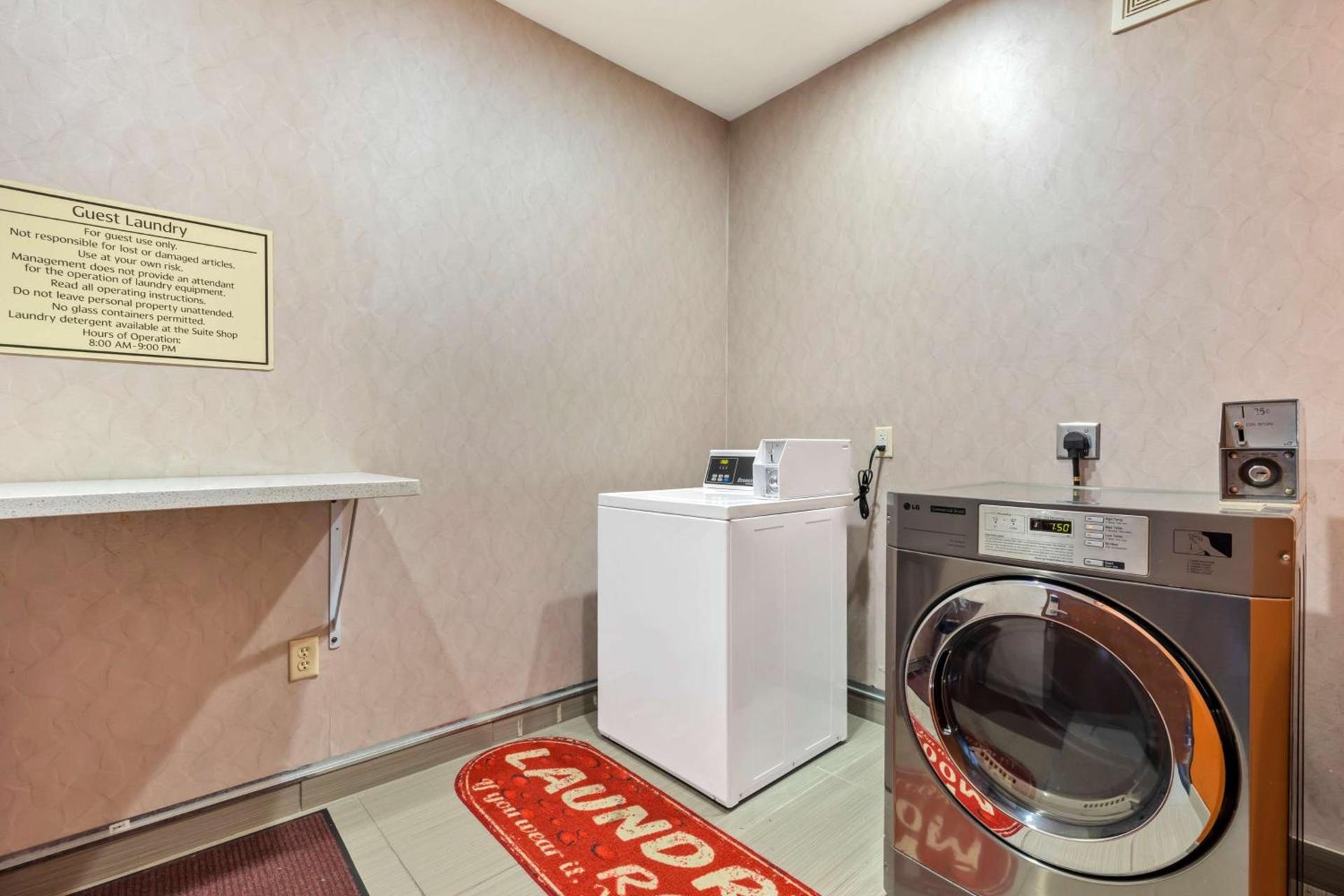 Best Western Plus Fort Stockton Hotel photo 34