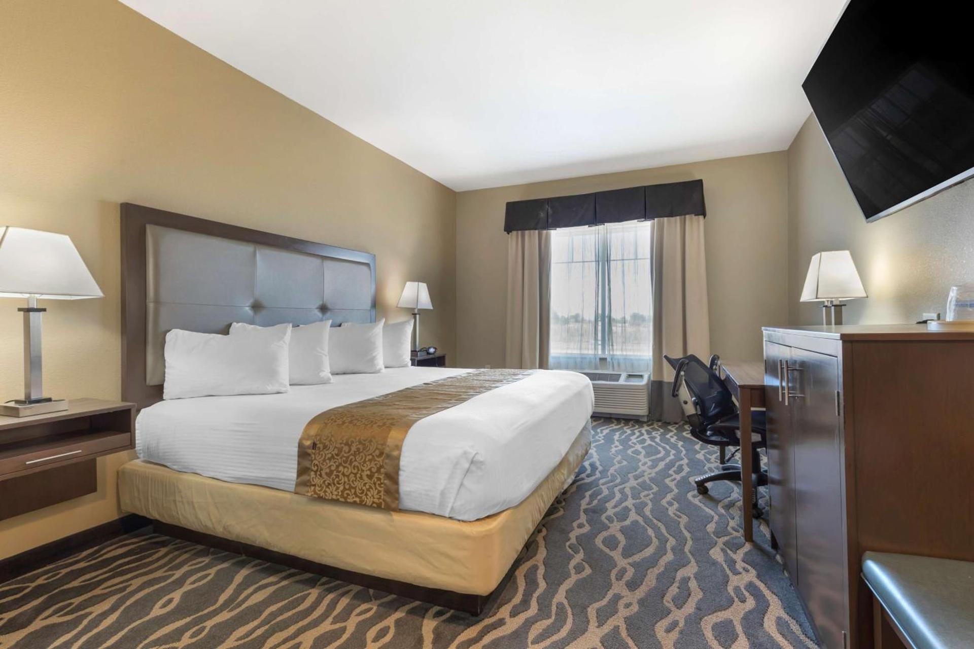 Best Western Plus Fort Stockton Hotel photo 22