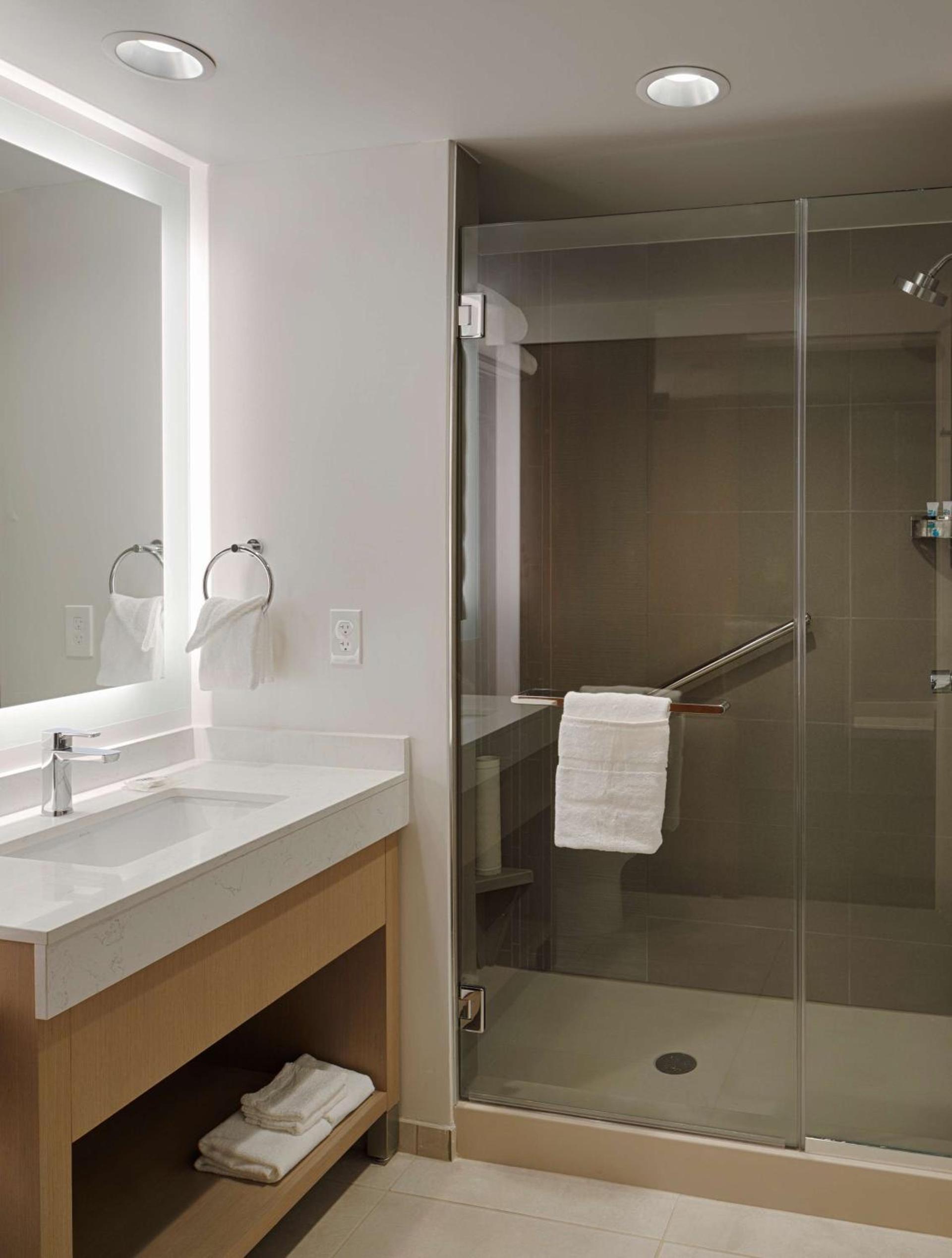 Hyatt House Columbus OSU Short North photo 30