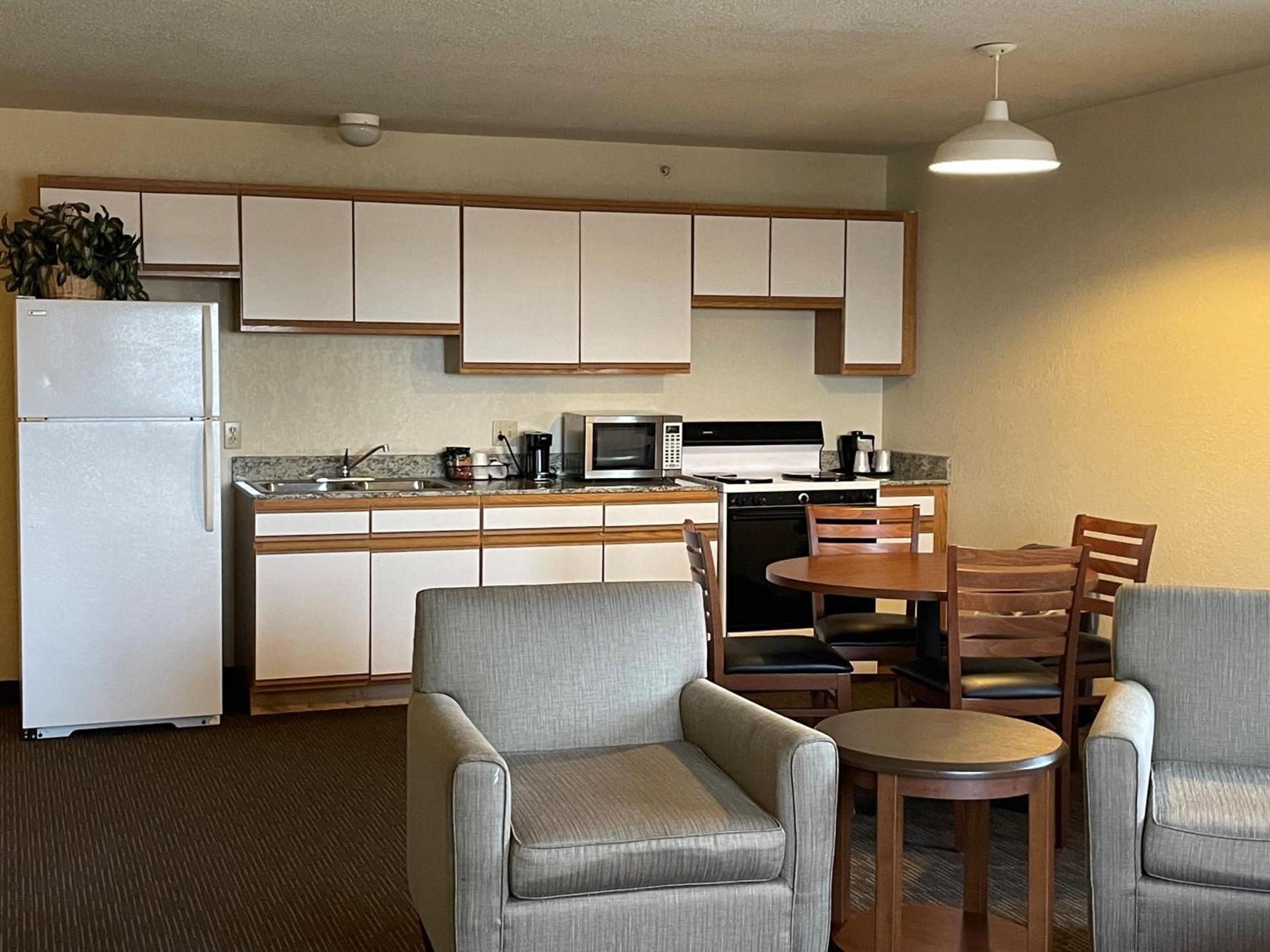 Quality Inn Petoskey photo 33
