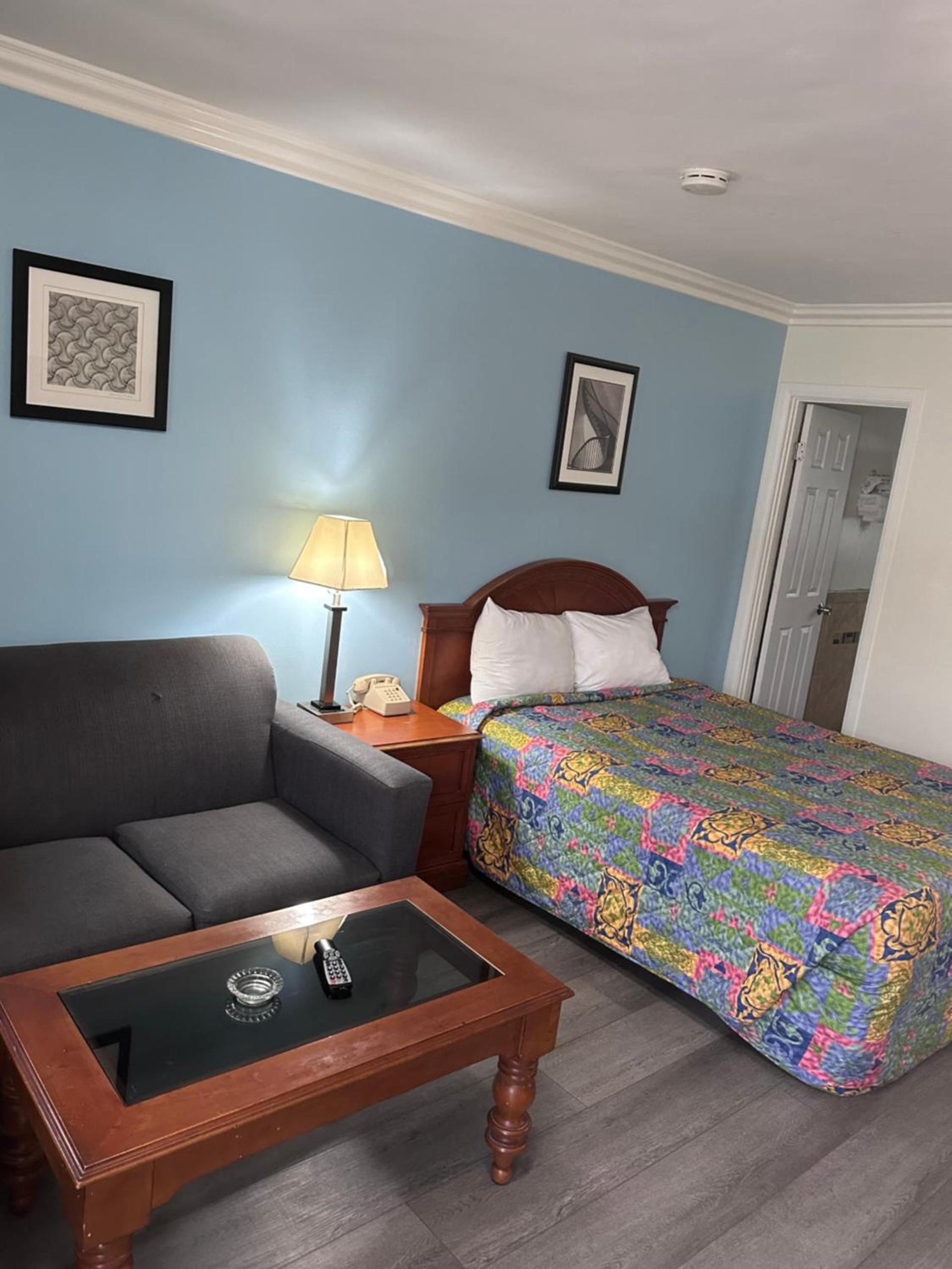 Willow Tree Lodge photo 14