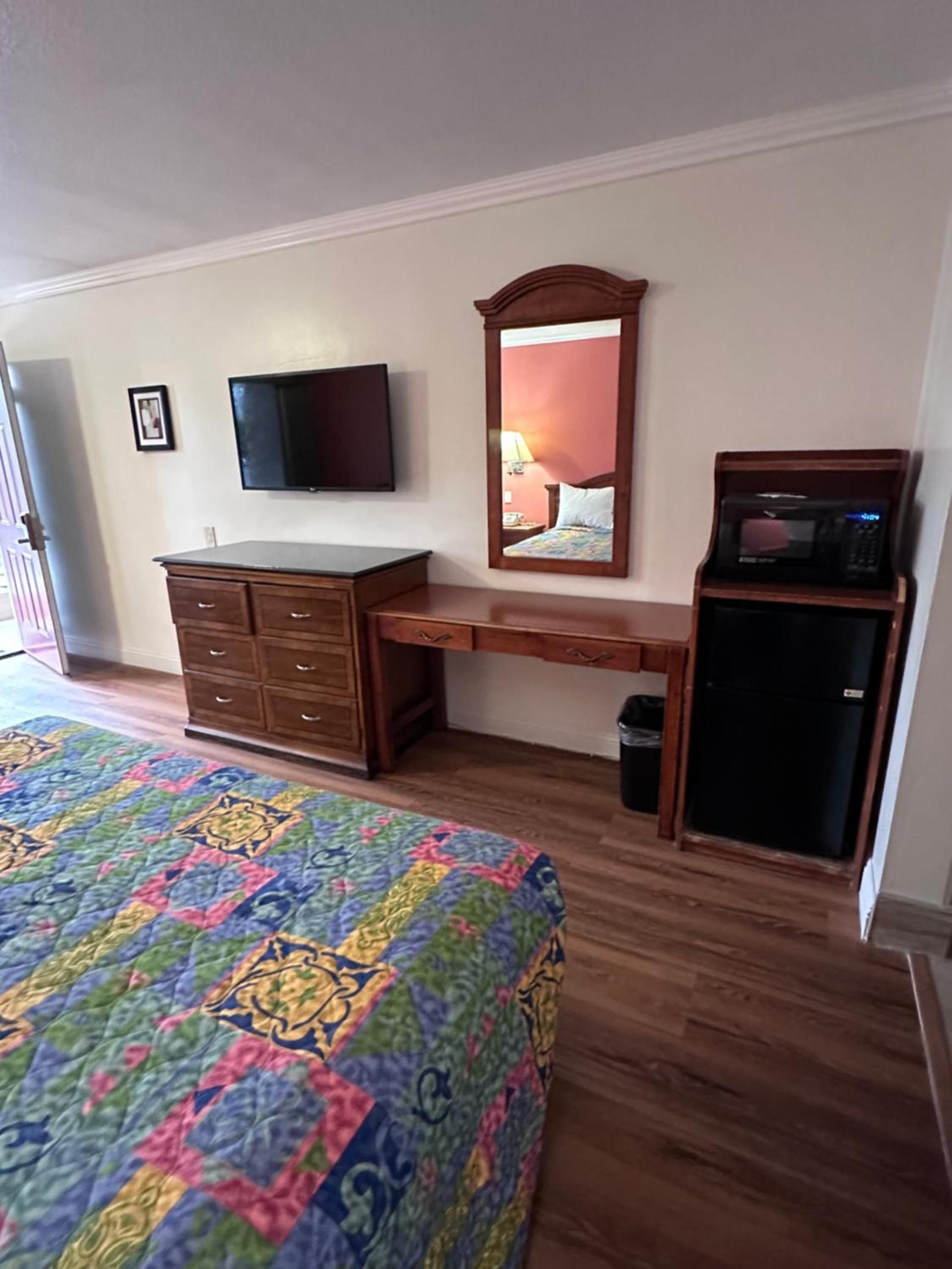 Willow Tree Lodge photo 15