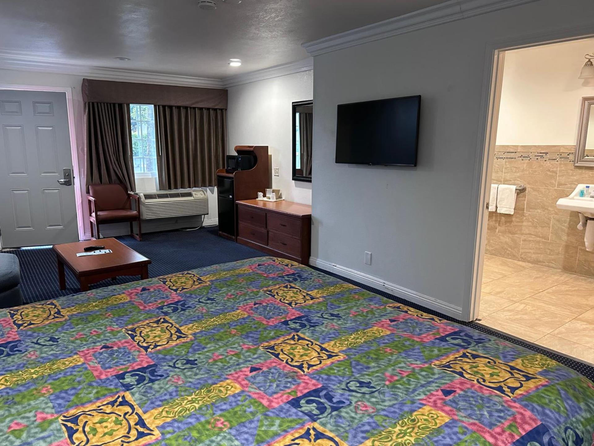 Willow Tree Lodge photo 27