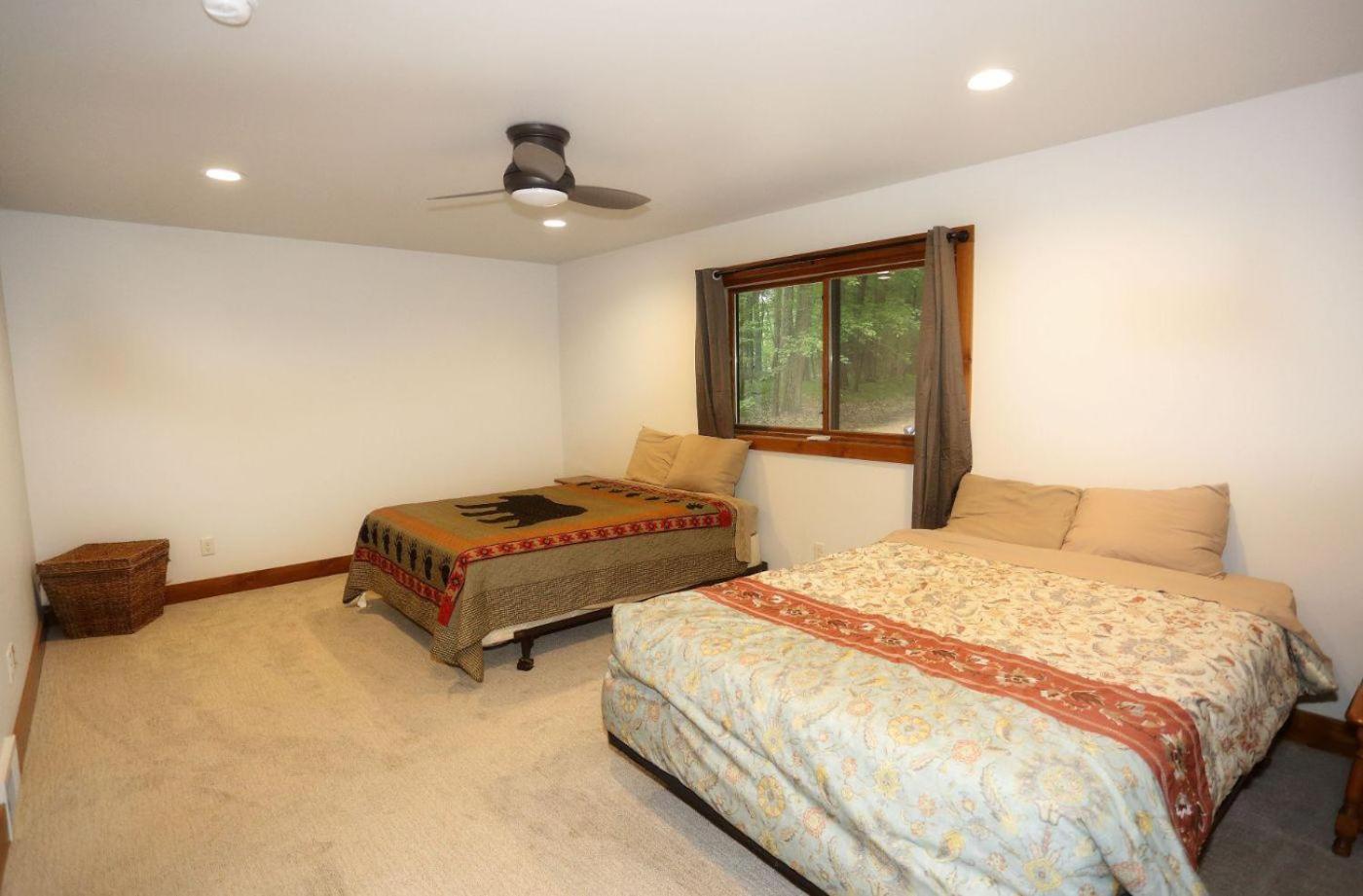 Eagle Bay photo 9