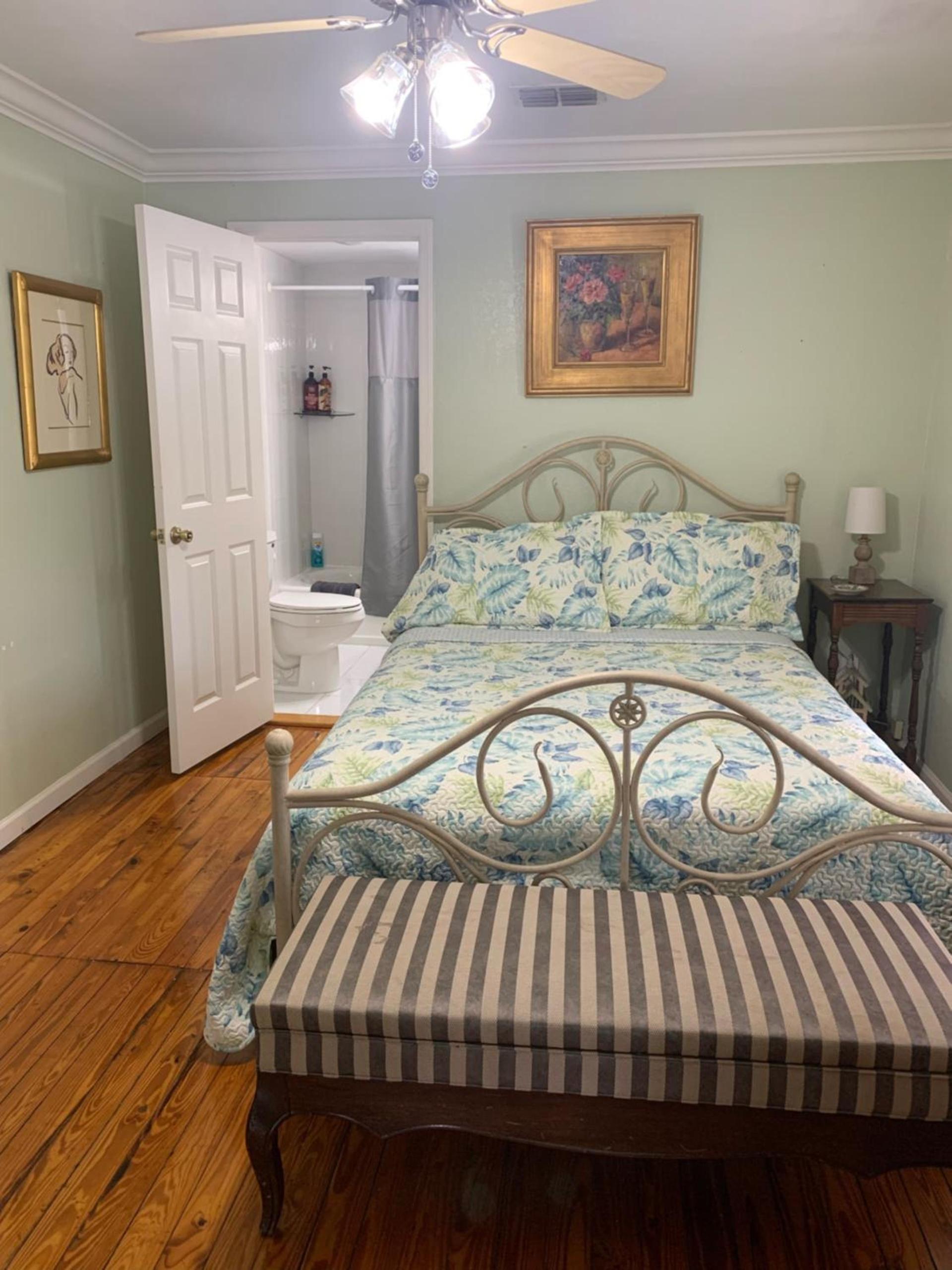 Nature Coast Inn & Cottages photo 85
