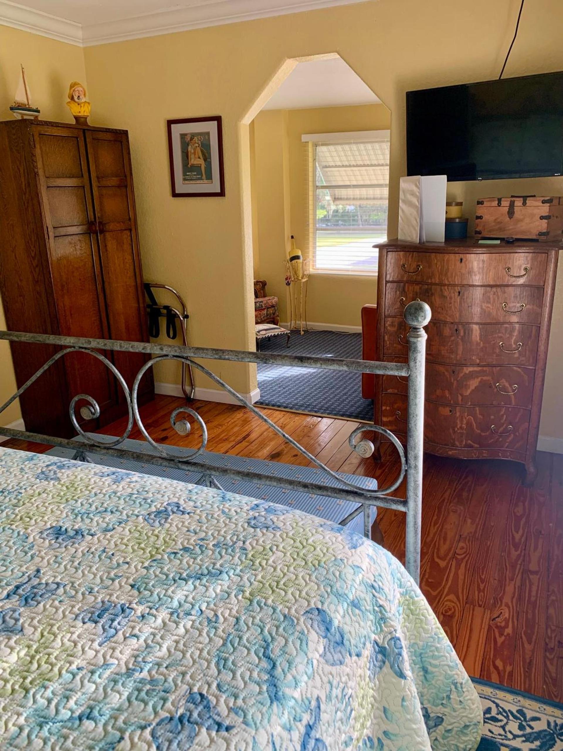 Nature Coast Inn & Cottages photo 91