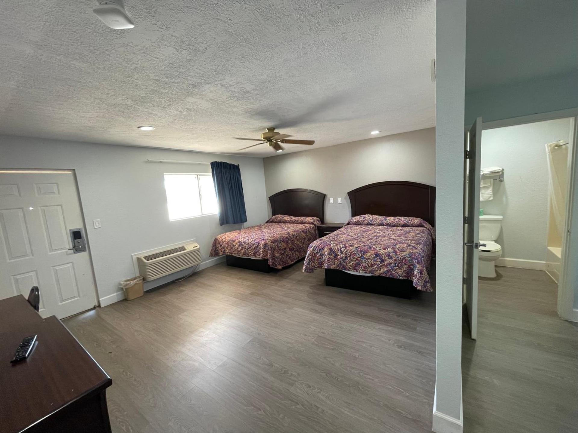 Western Inn photo 29