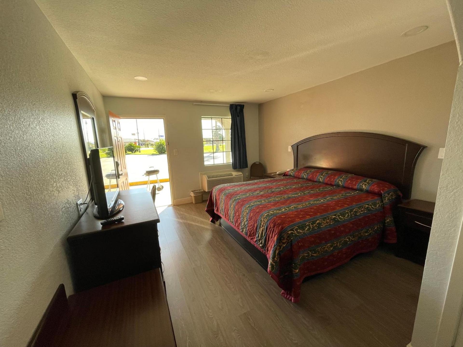 Western Inn photo 38