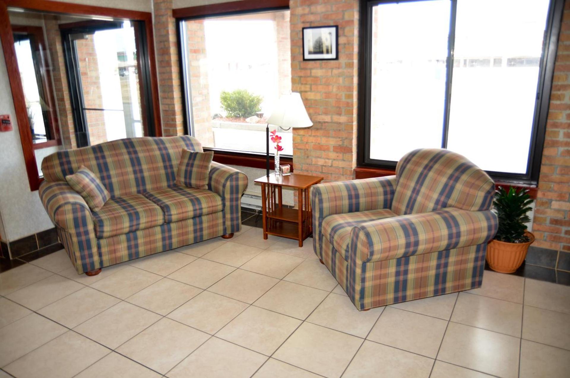 Baymont by Wyndham Port Huron photo 7