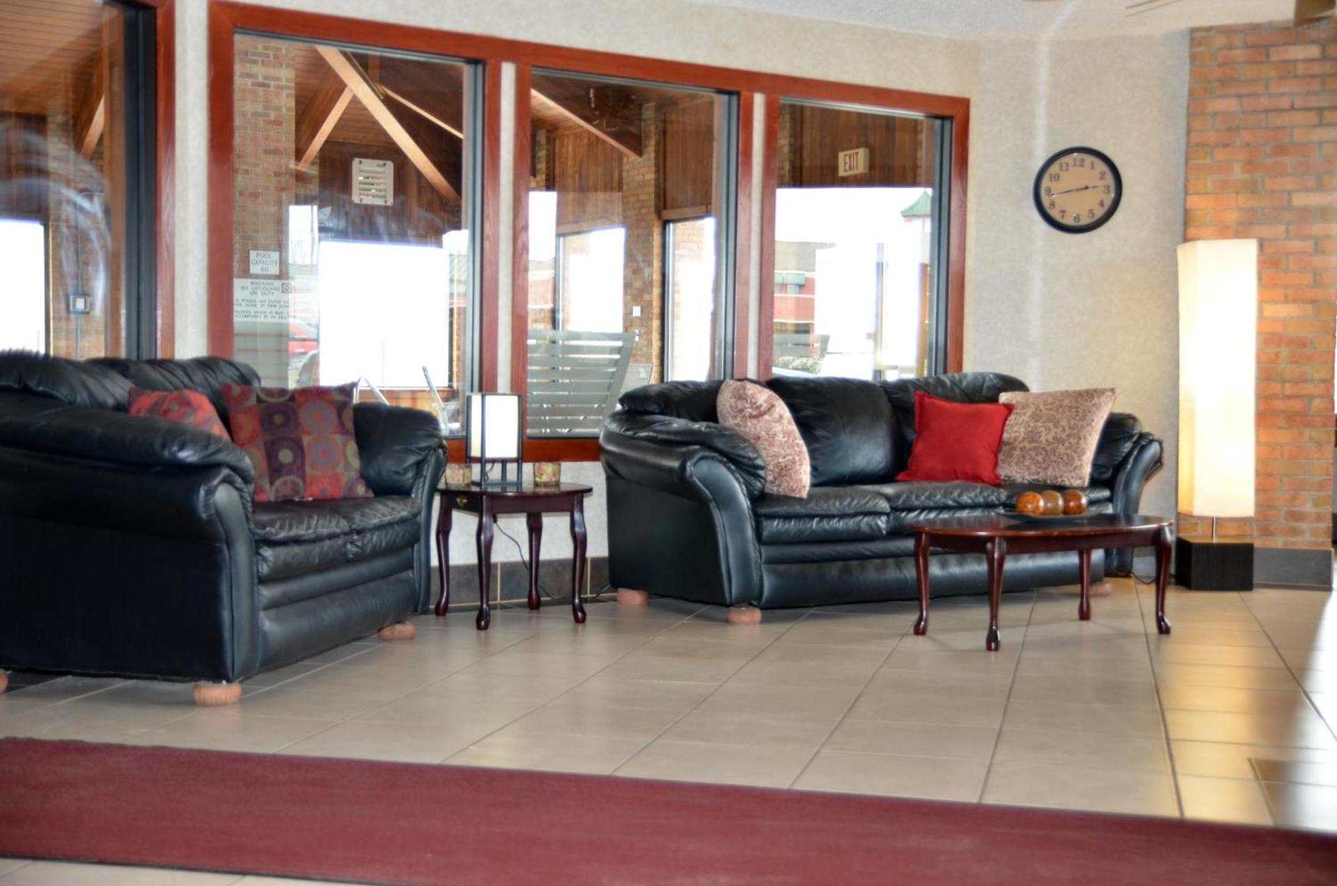 Baymont by Wyndham Port Huron photo 5