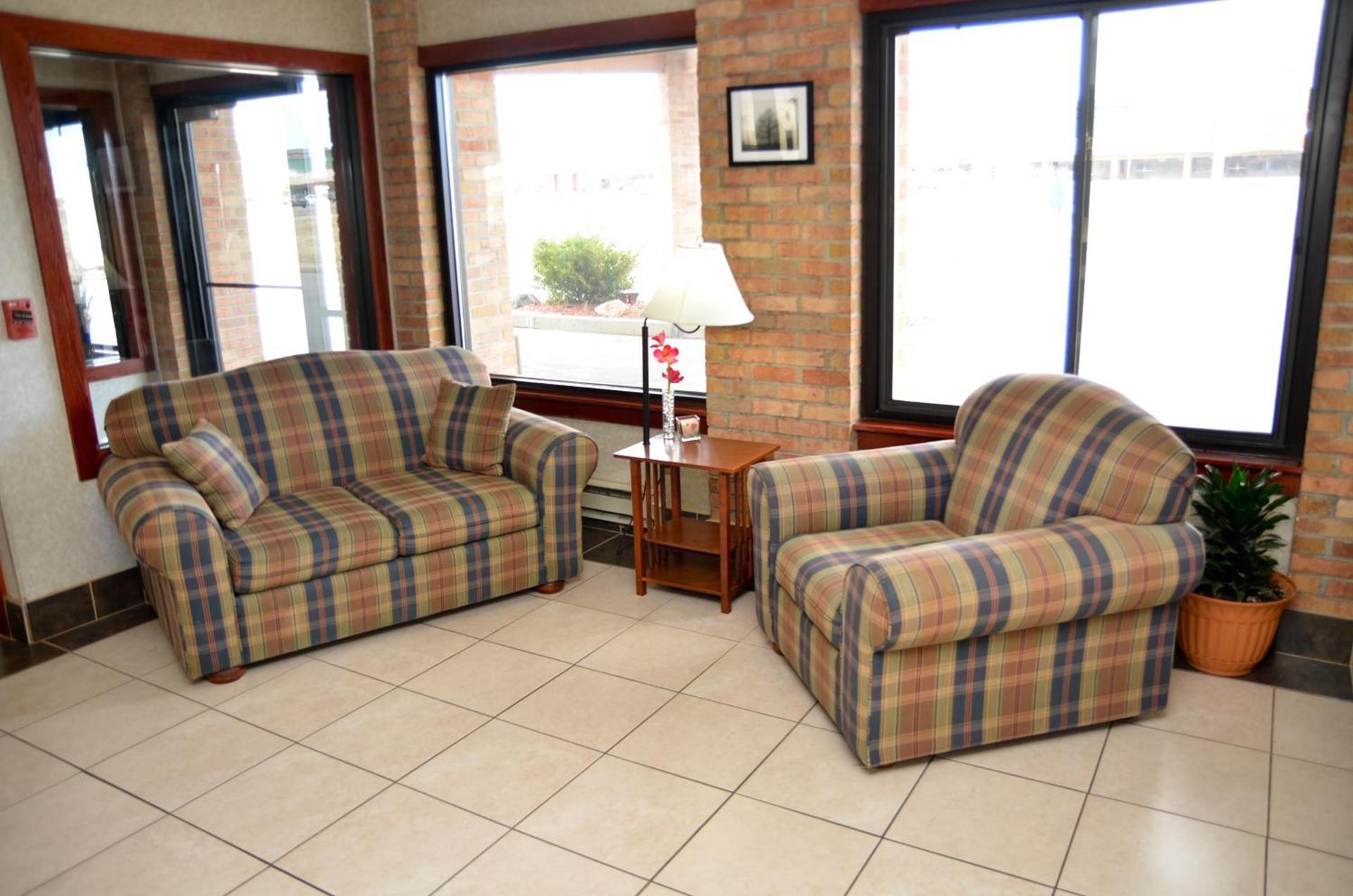 Baymont by Wyndham Port Huron photo 6