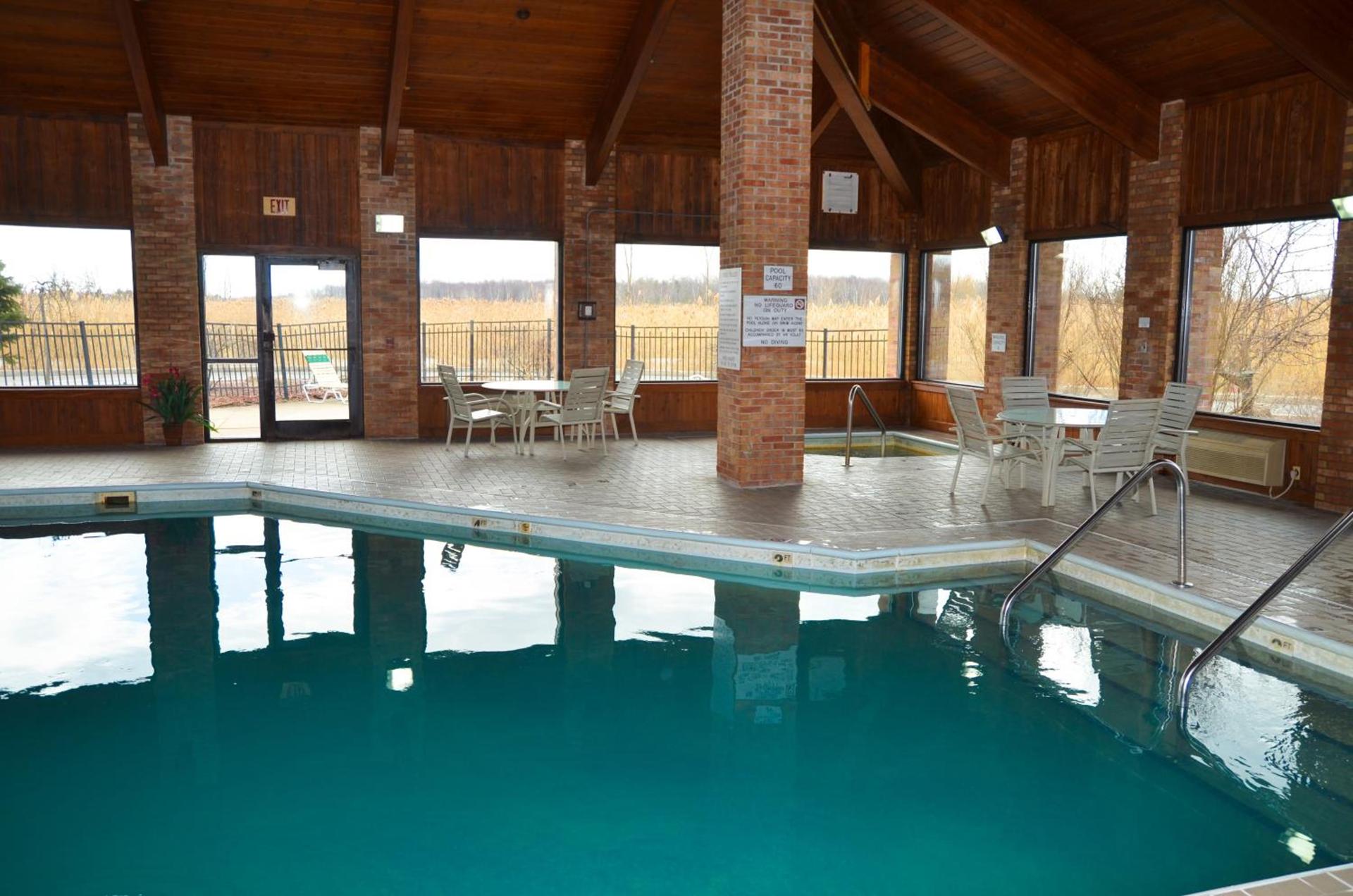 Baymont by Wyndham Port Huron photo 13