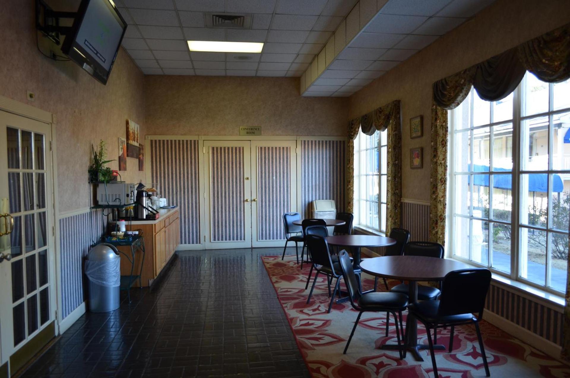 Travel Inn photo 9