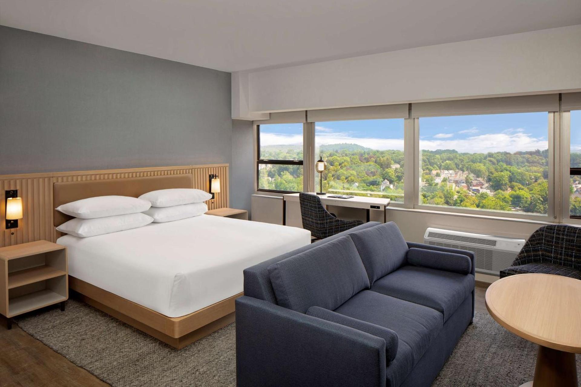 Hyatt Regency Morristown photo 2