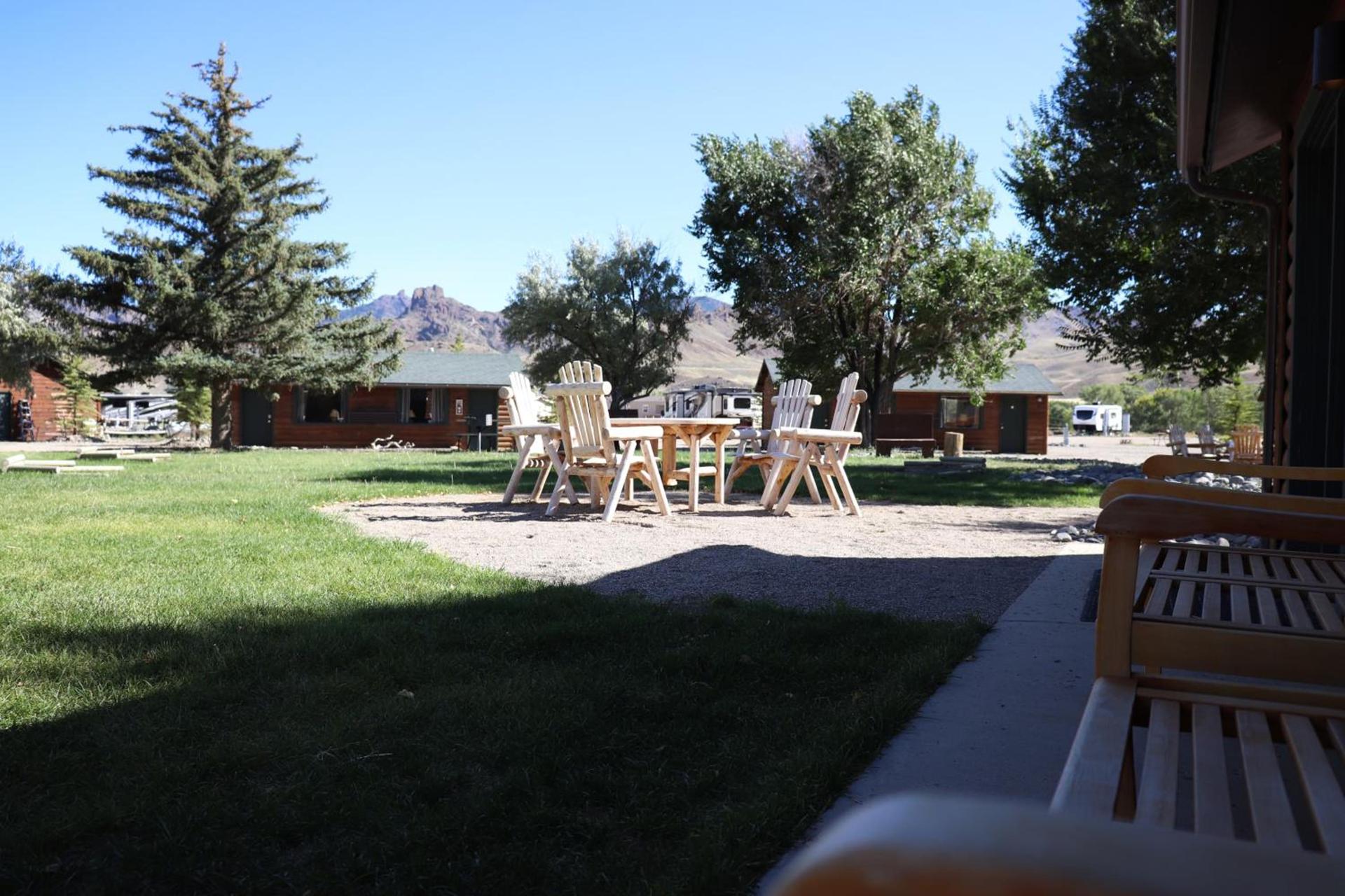 Yellowstone Valley Inn photo 99