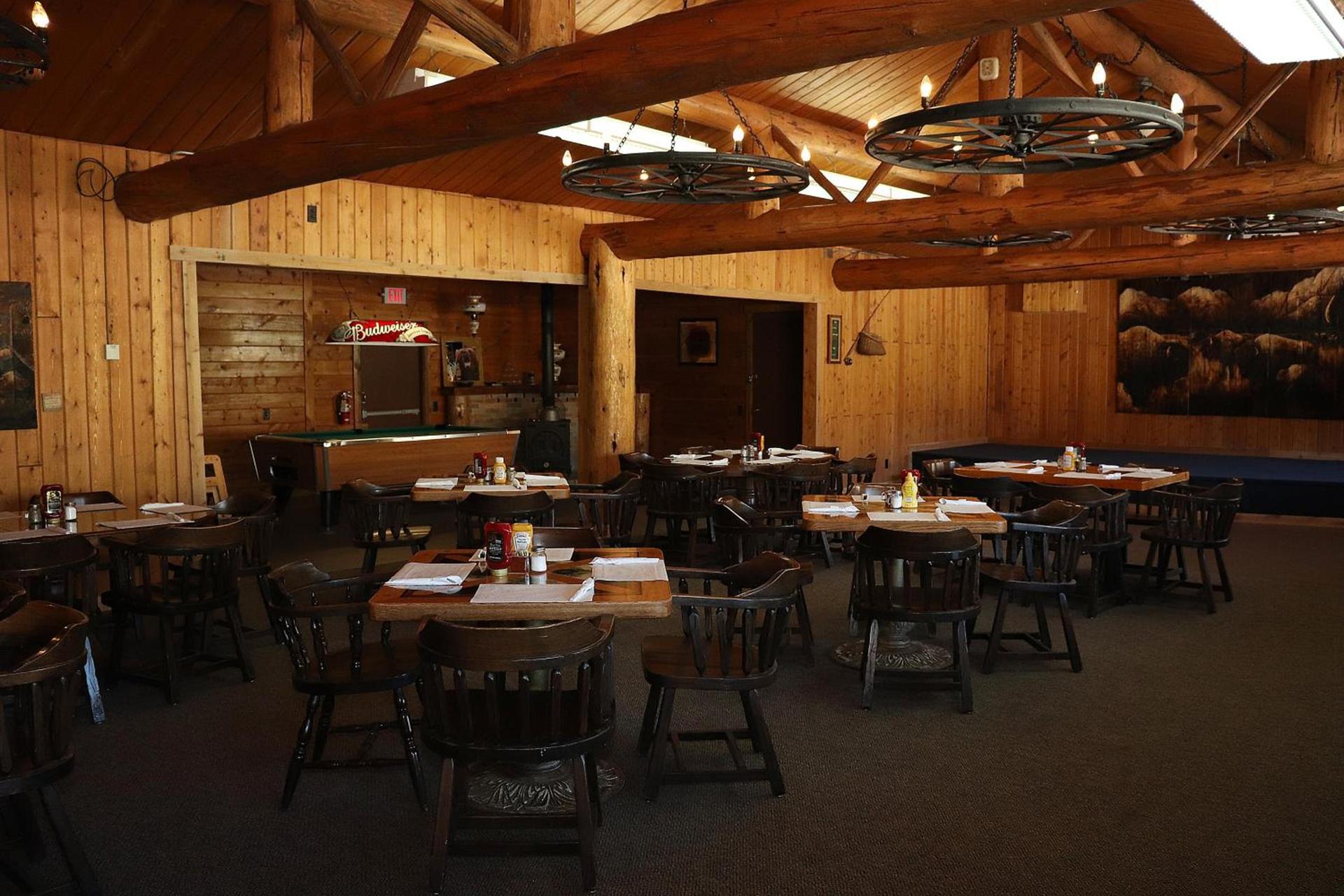 Yellowstone Valley Inn photo 68