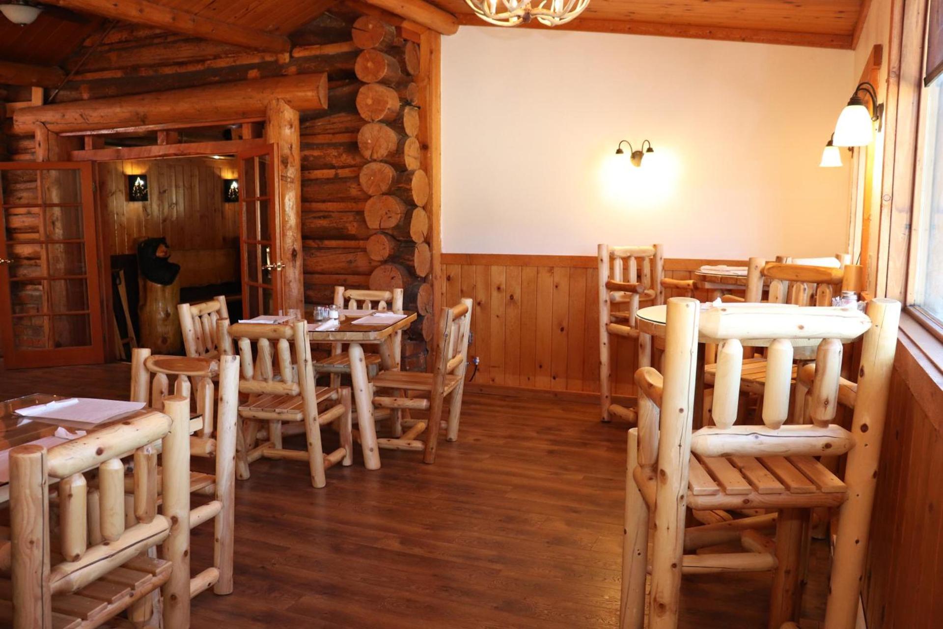 Yellowstone Valley Inn photo 70