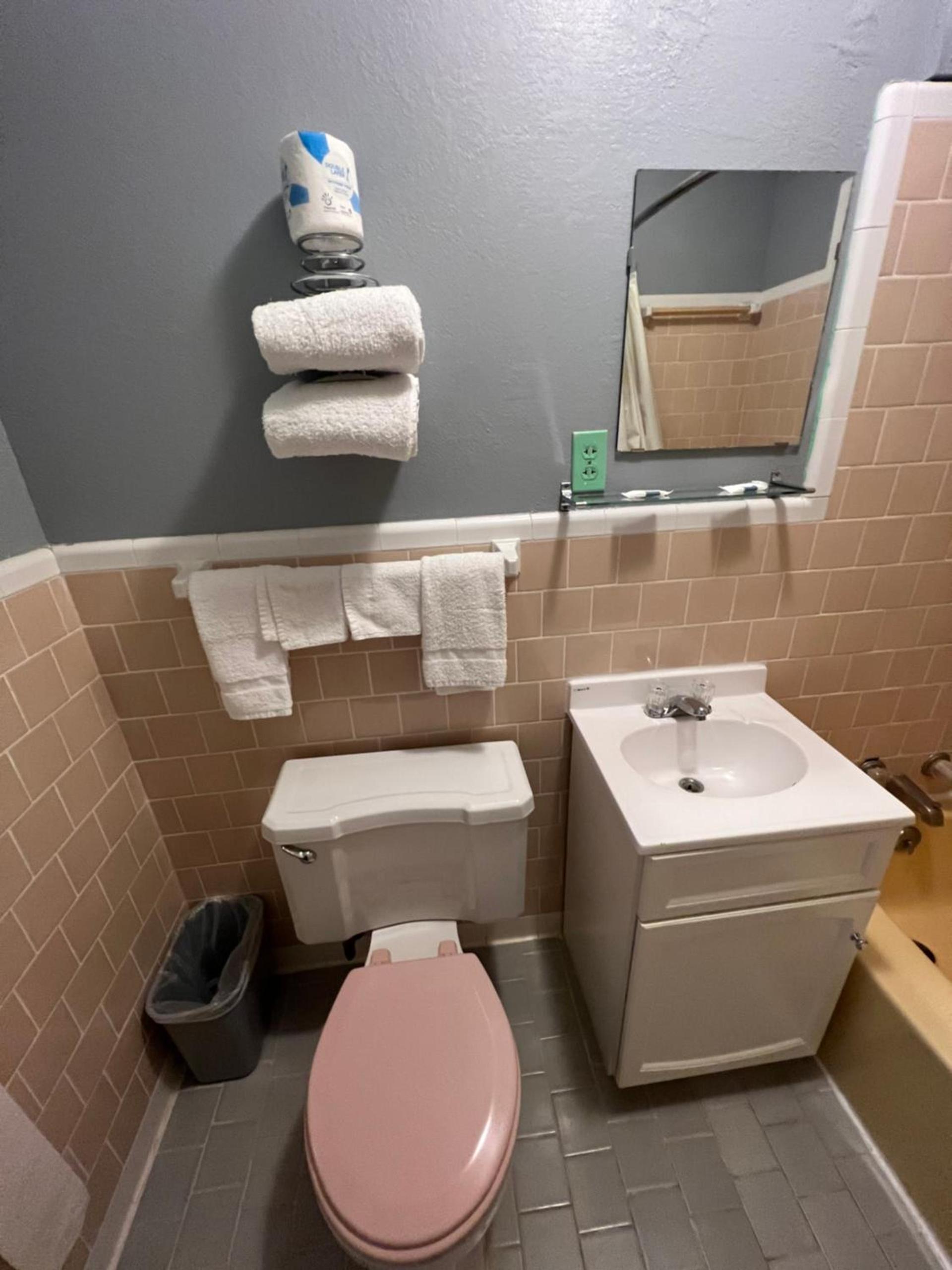 Western Motel photo 3