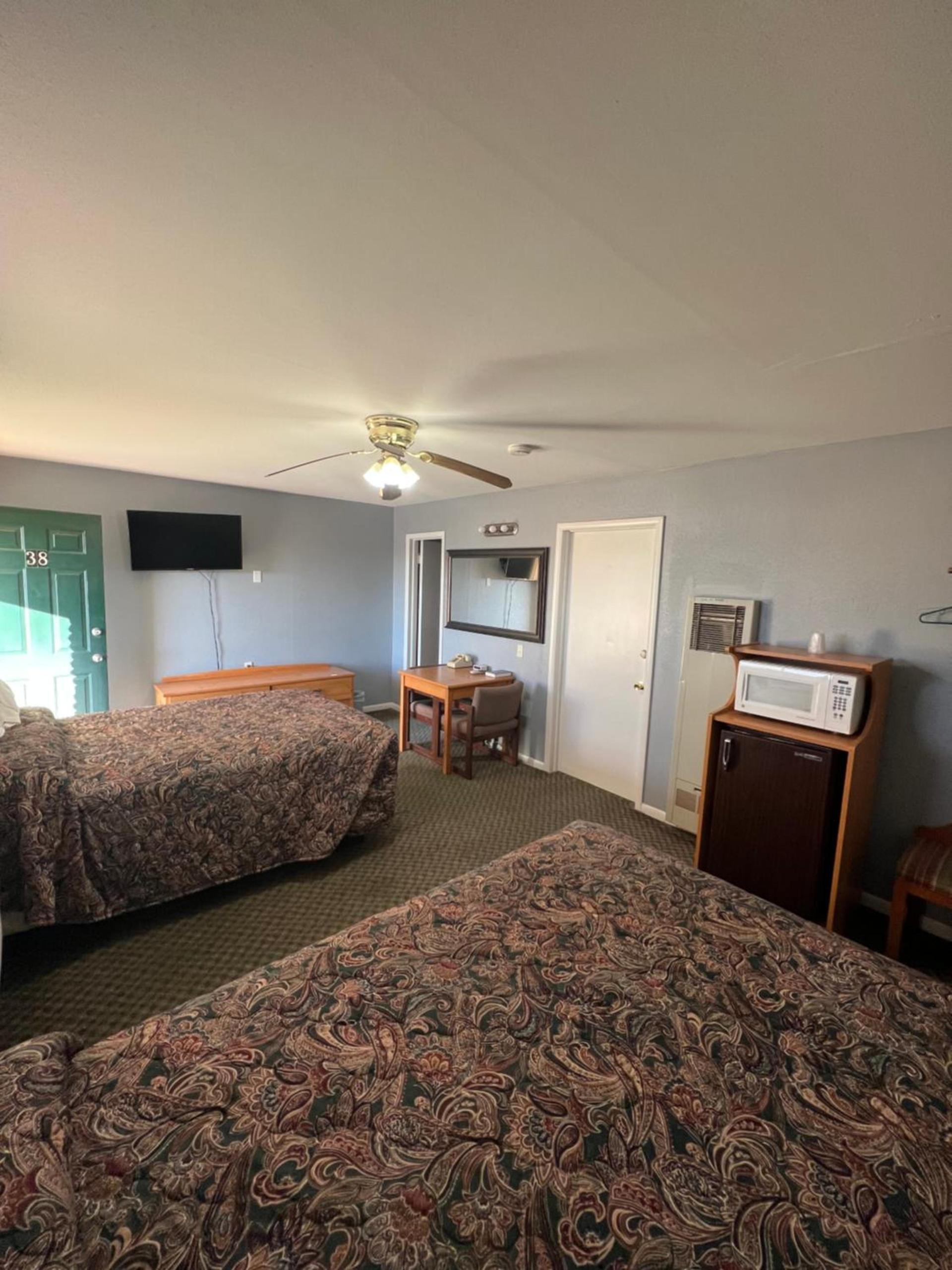 Western Motel photo 6