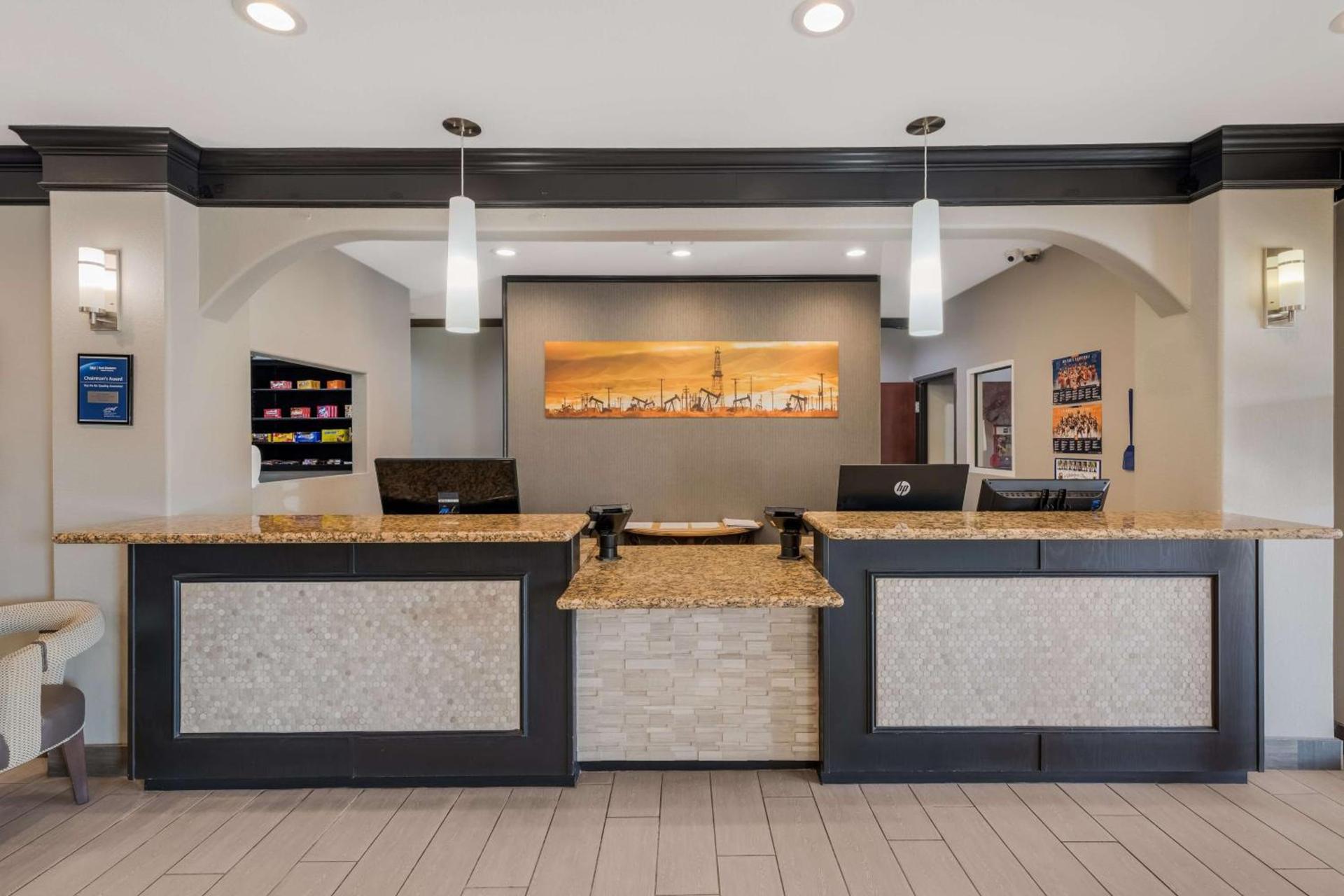Best Western South Plains Inn & Suites photo 19