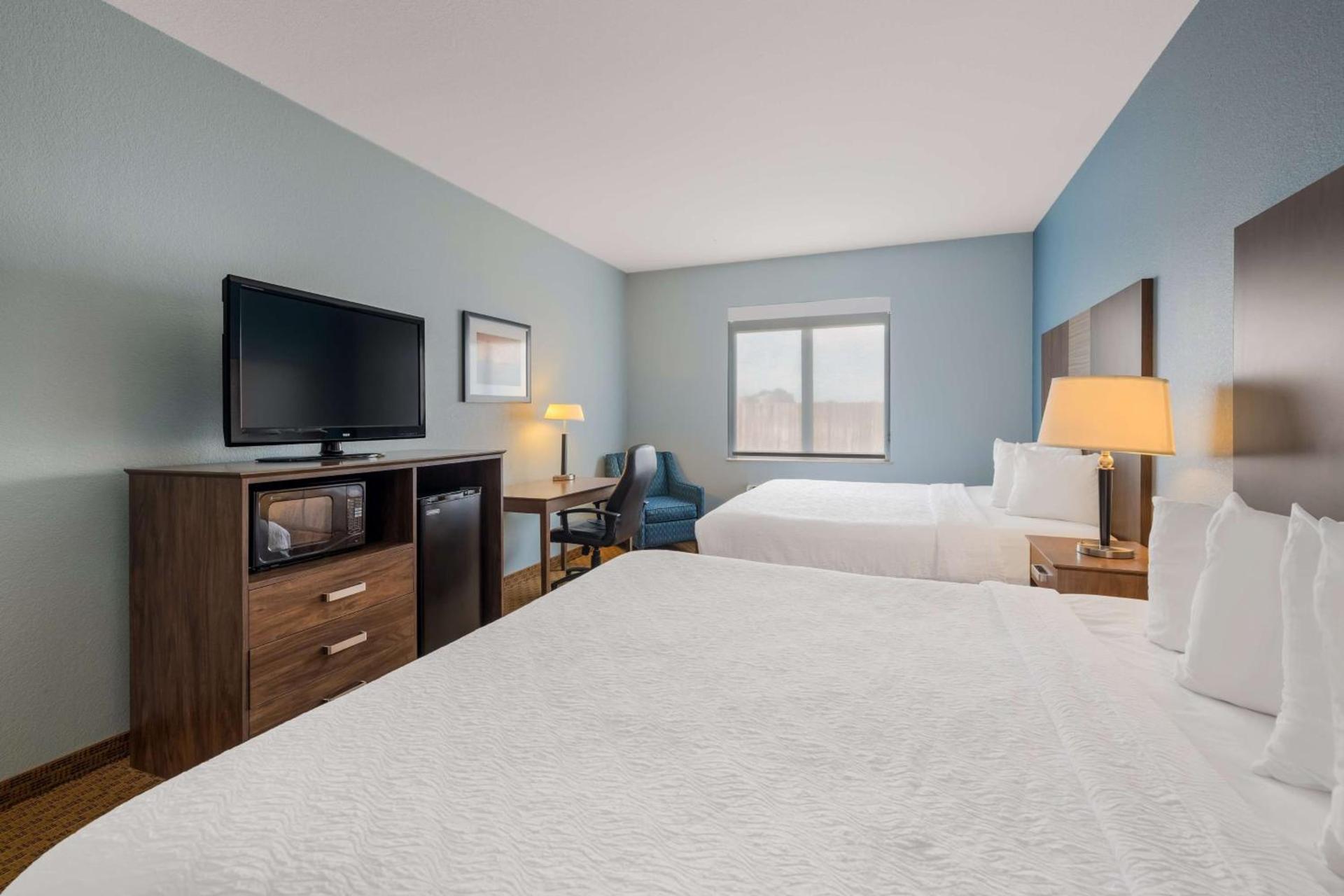 Best Western South Plains Inn & Suites photo 5