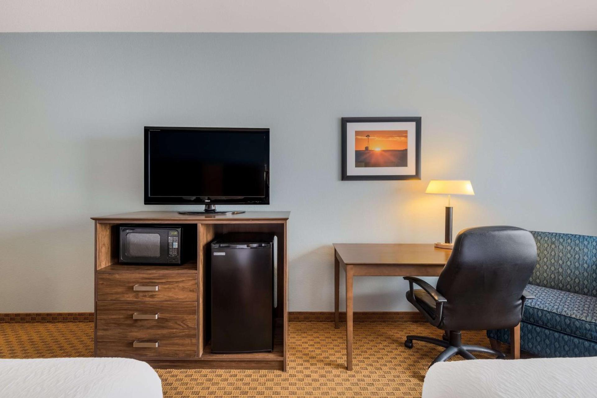 Best Western South Plains Inn & Suites photo 6