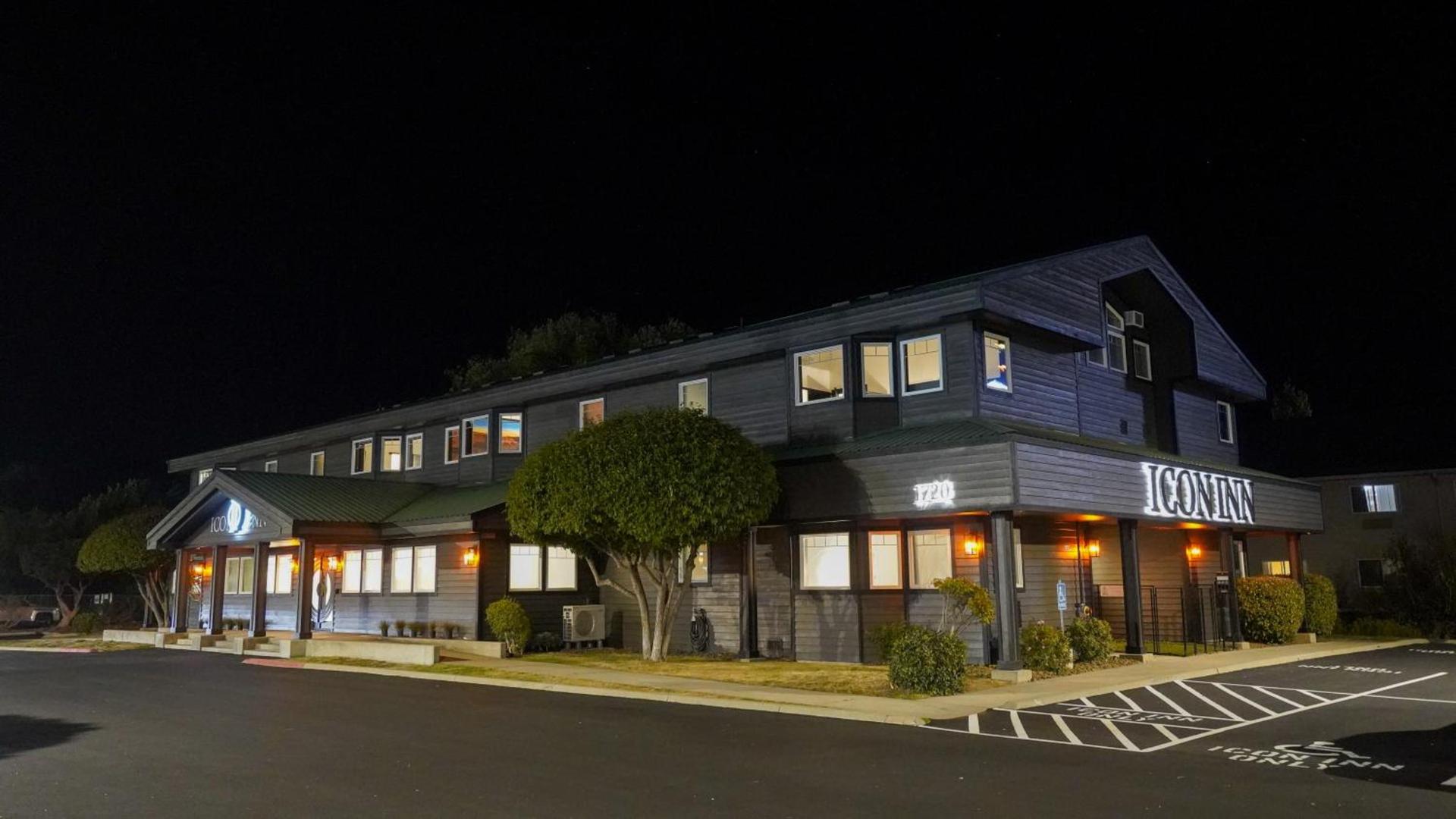 Icon Inn photo 3