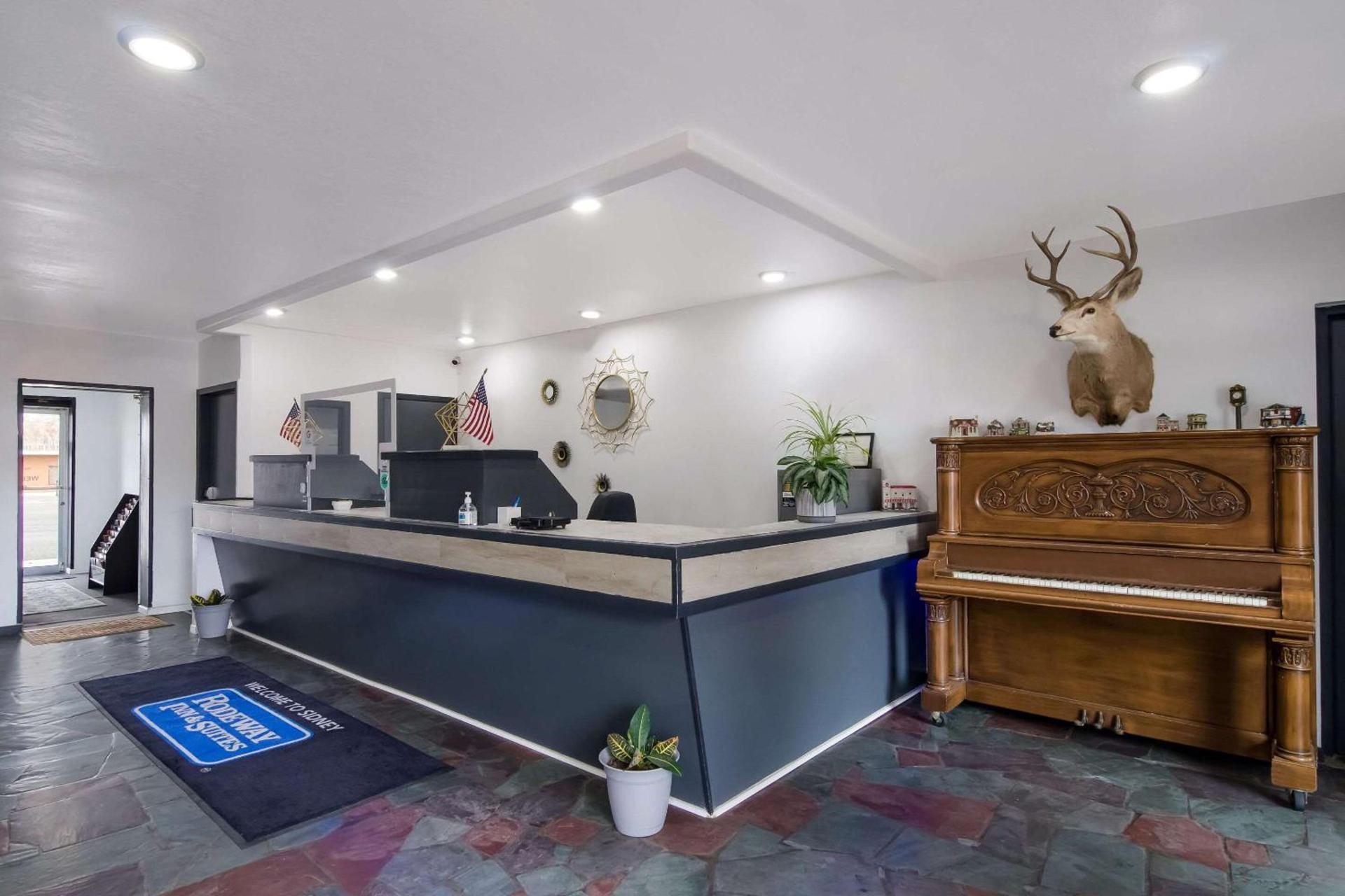 Rodeway Inn & Suites Sidney Historic Downtown I-80 photo 5