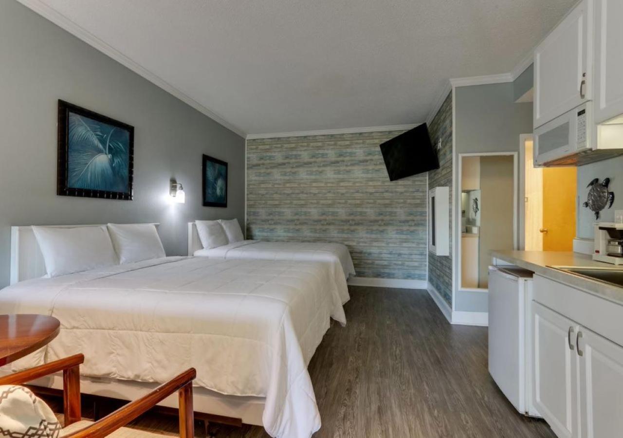 Palm Suites Trademark Collection by Wyndham photo 24