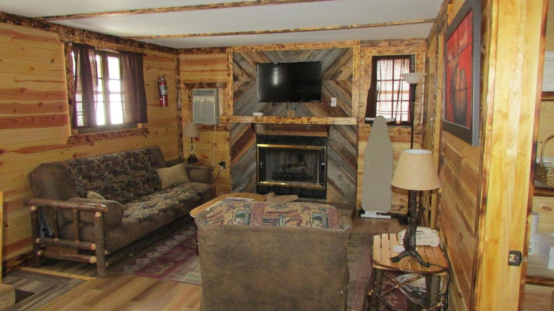 Spearfish Canyon Lodge photo 89