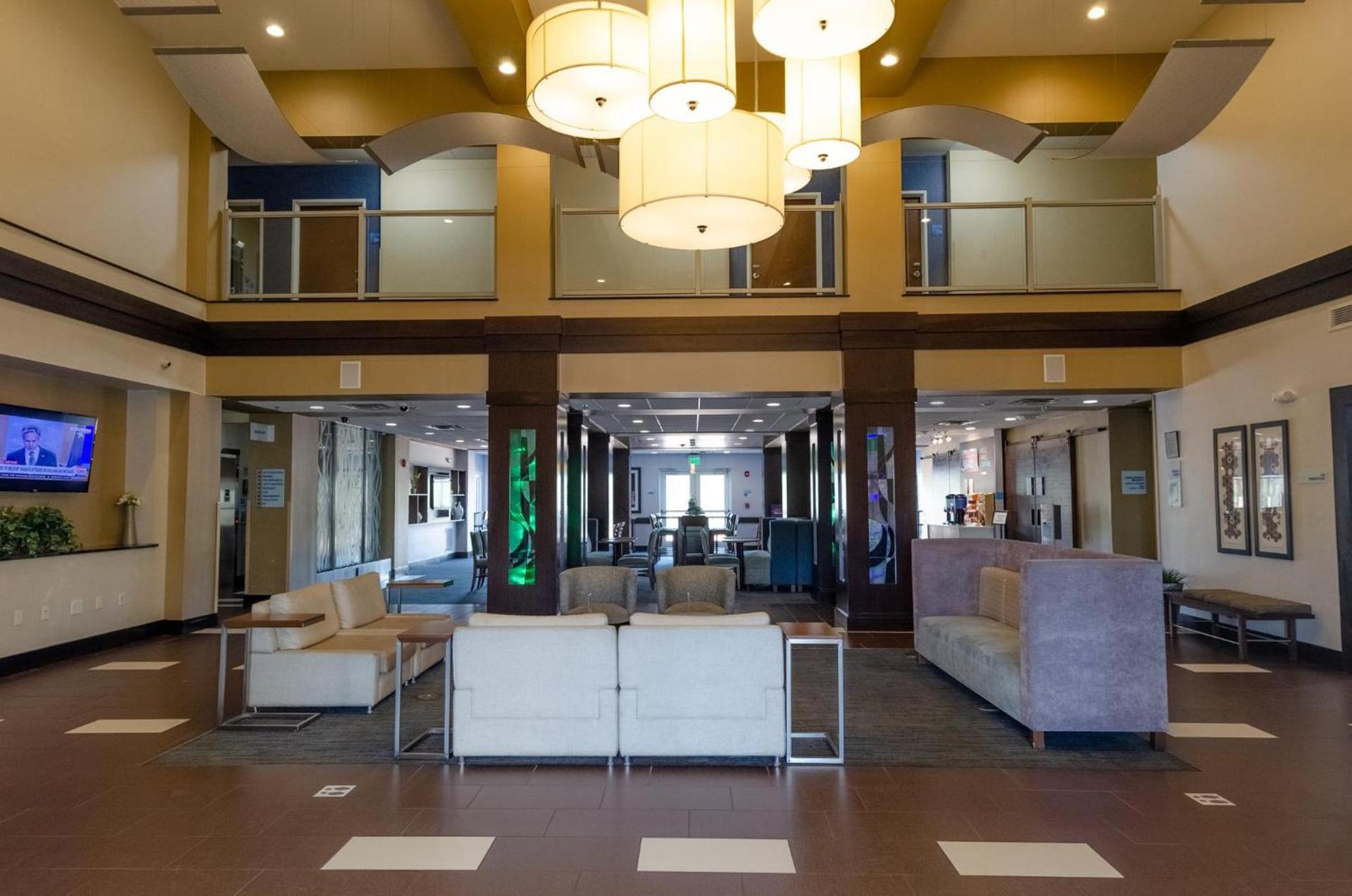 Holiday Inn Express Hotel & Suites Atlanta Airport West - Camp Creek by IHG photo 31