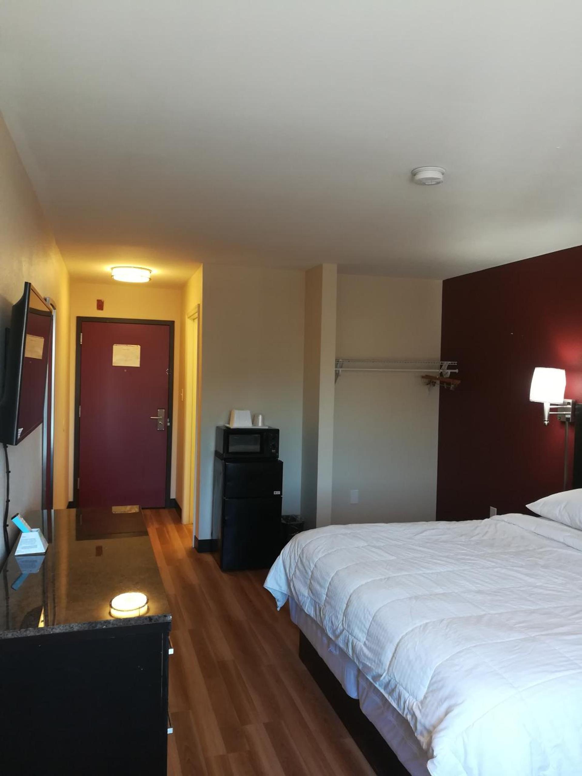 Red Crown Inn photo 66
