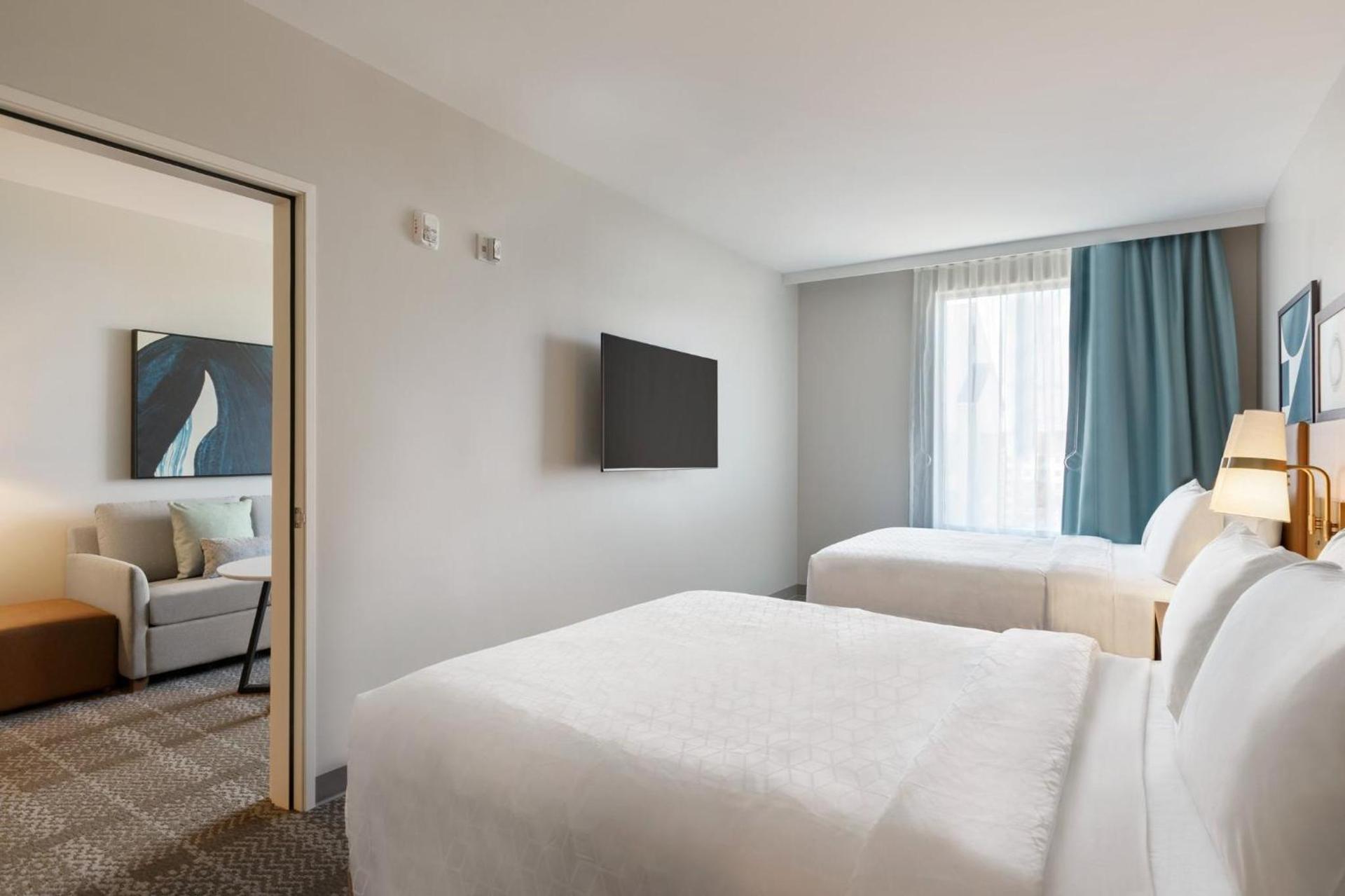 Staybridge Suites Rochester - Mayo Clinic Area by IHG photo 64