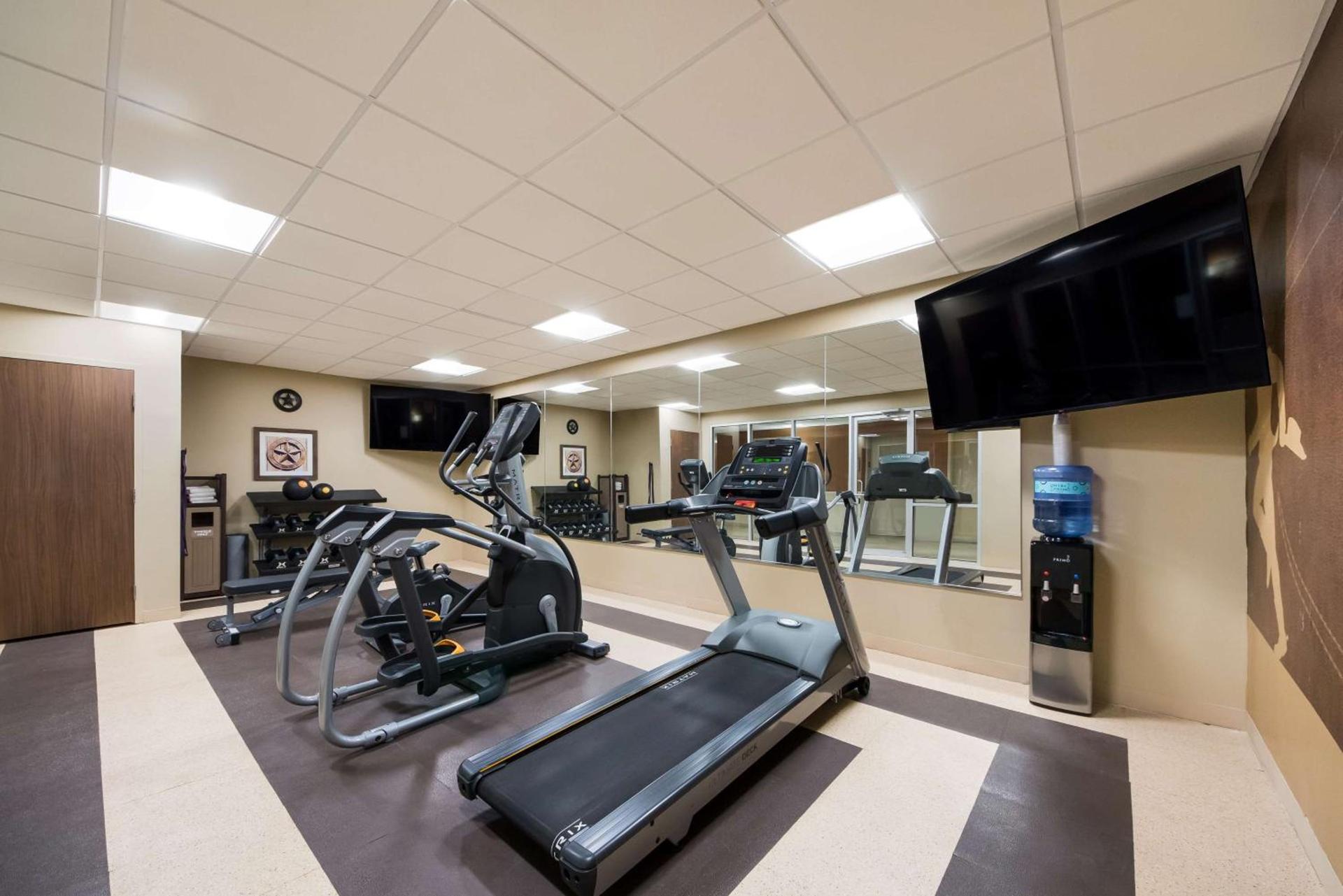 Best Western Bandera Suites & Saloon photo 33