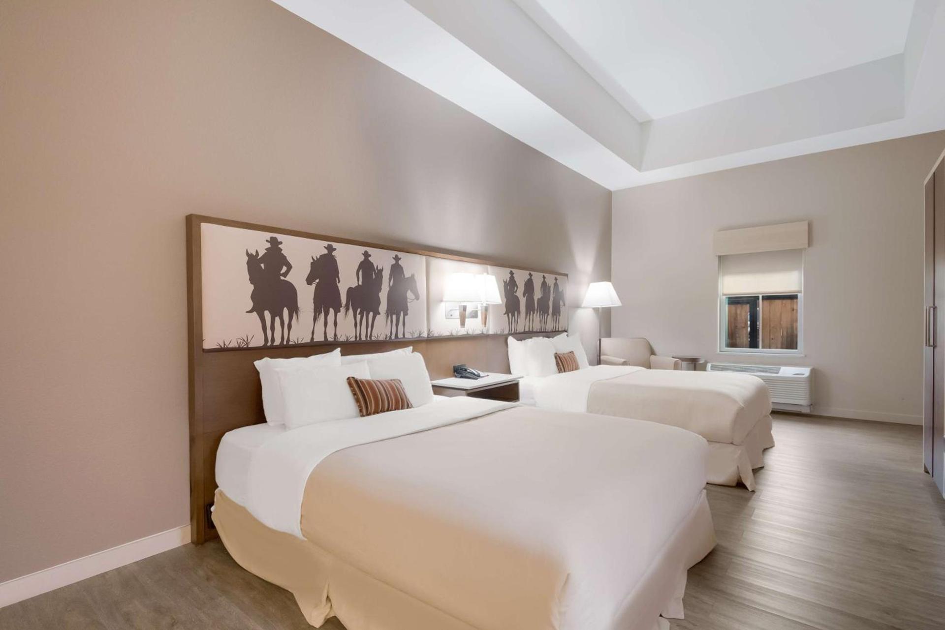 Best Western Bandera Suites & Saloon photo 23
