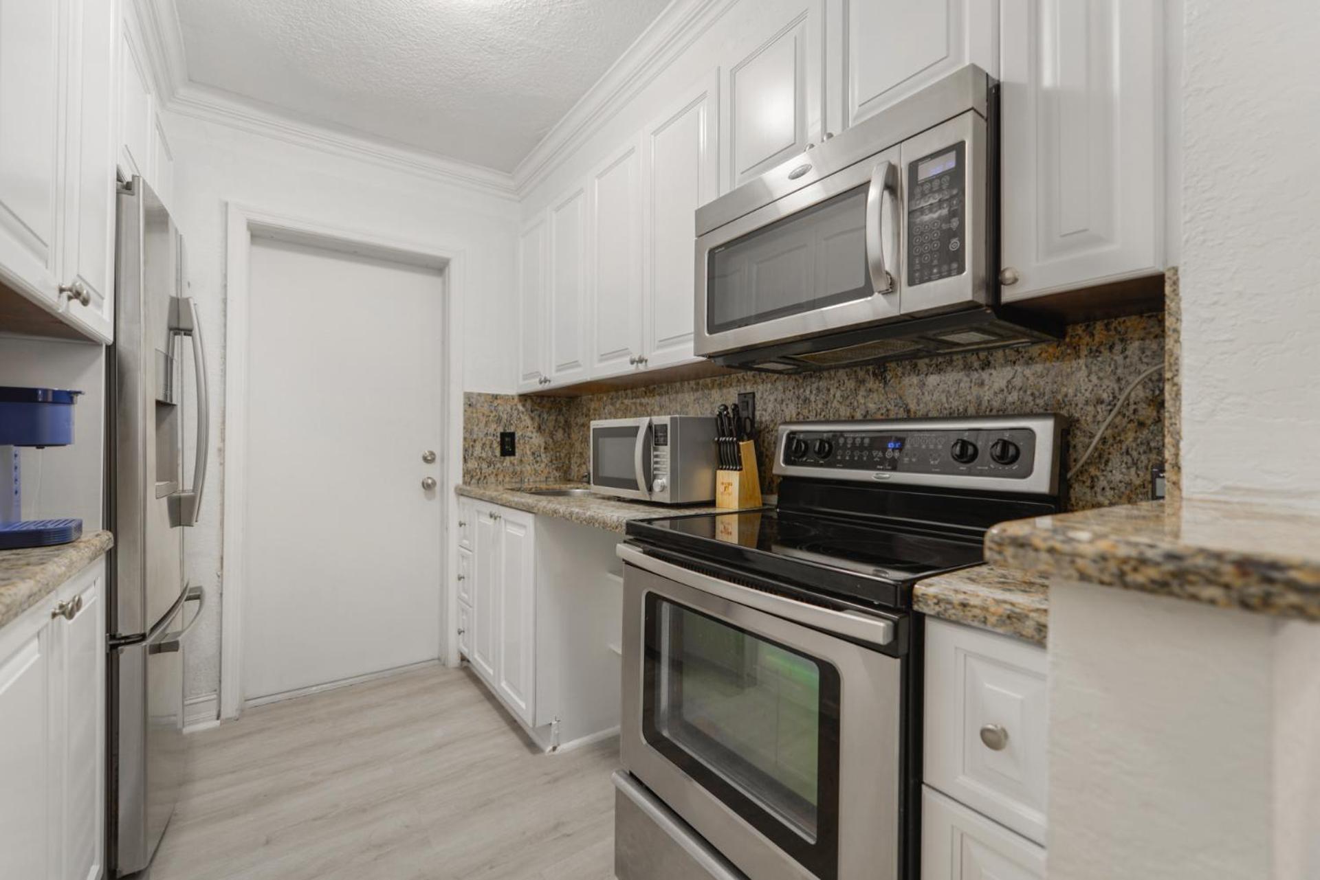 Alani Bay Villas photo 79